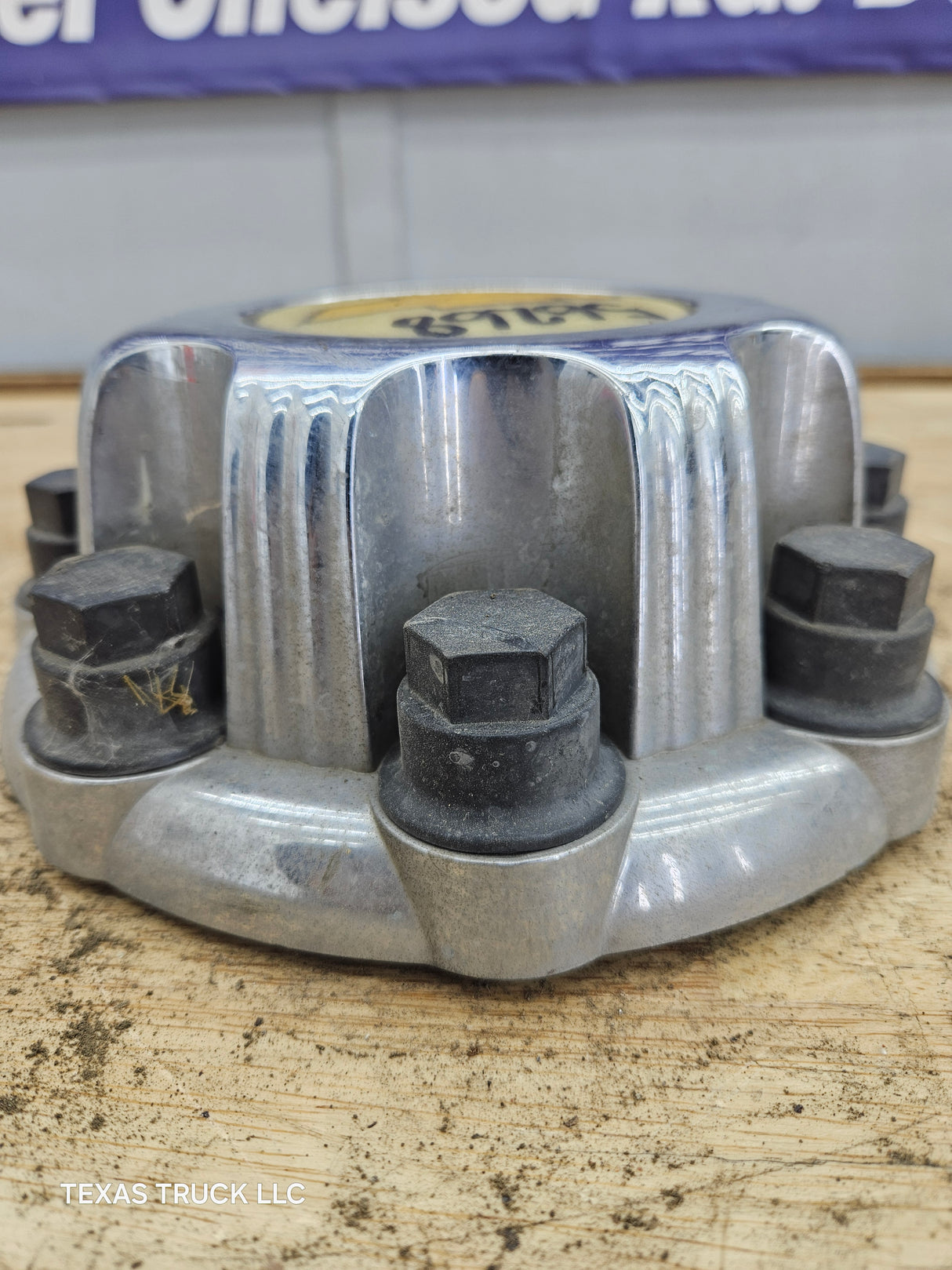 1999-2006 OEM Chevrolet Silverado 8 Lug Wheel Center Hub Cap Lug Cover