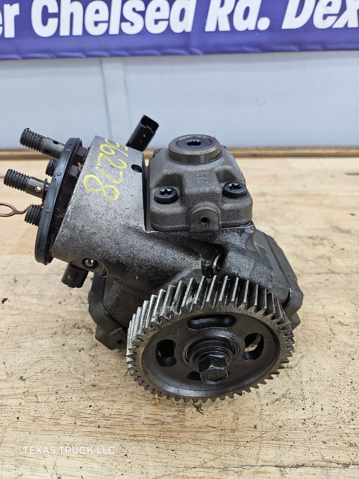 2008-2010 Ford 6.4 Powerstroke High Pressure Fuel Pump 8C3Z9A543 OEM