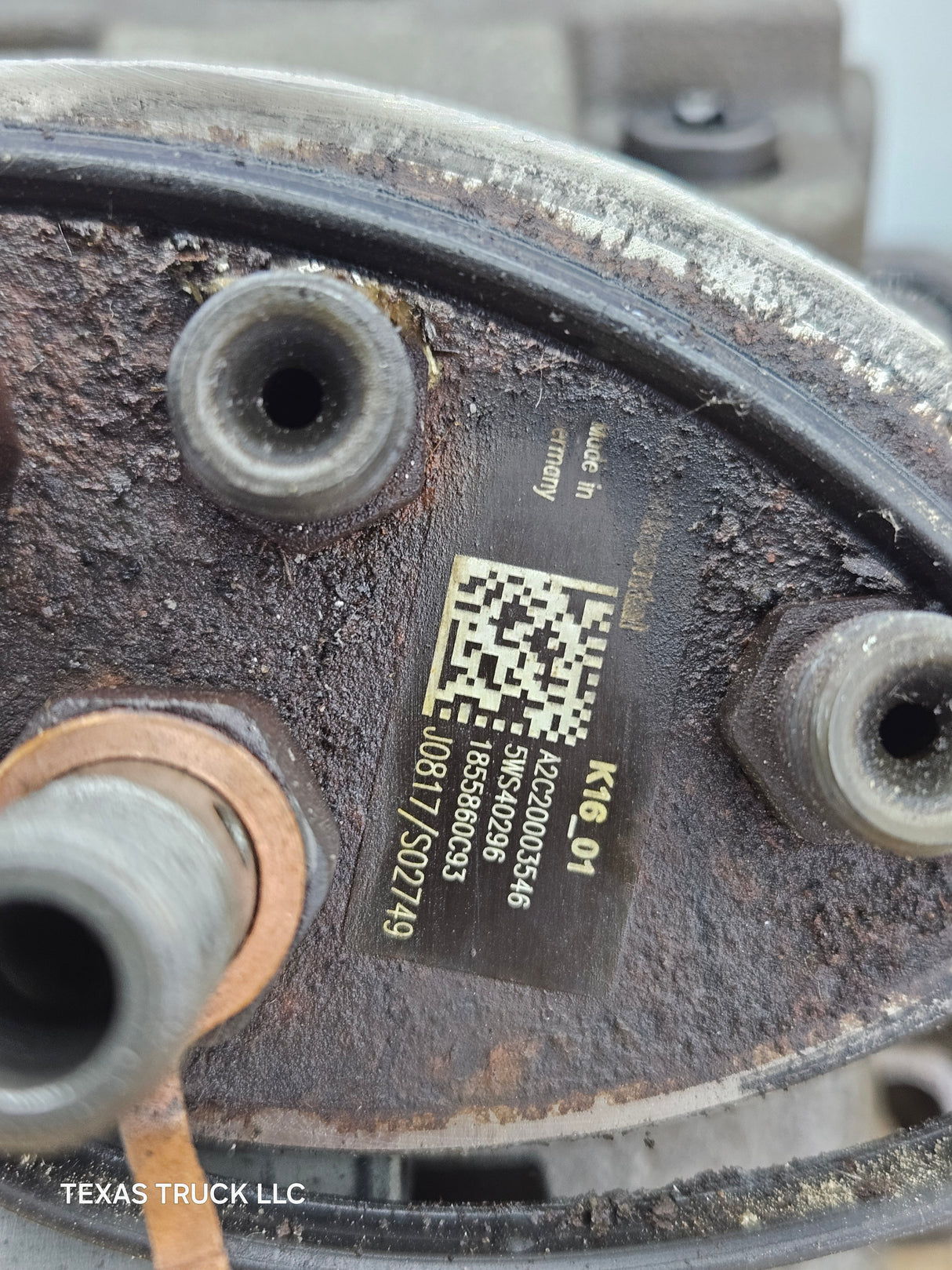 2008-2010 Ford 6.4 Powerstroke High Pressure Fuel Pump 8C3Z9A543 OEM