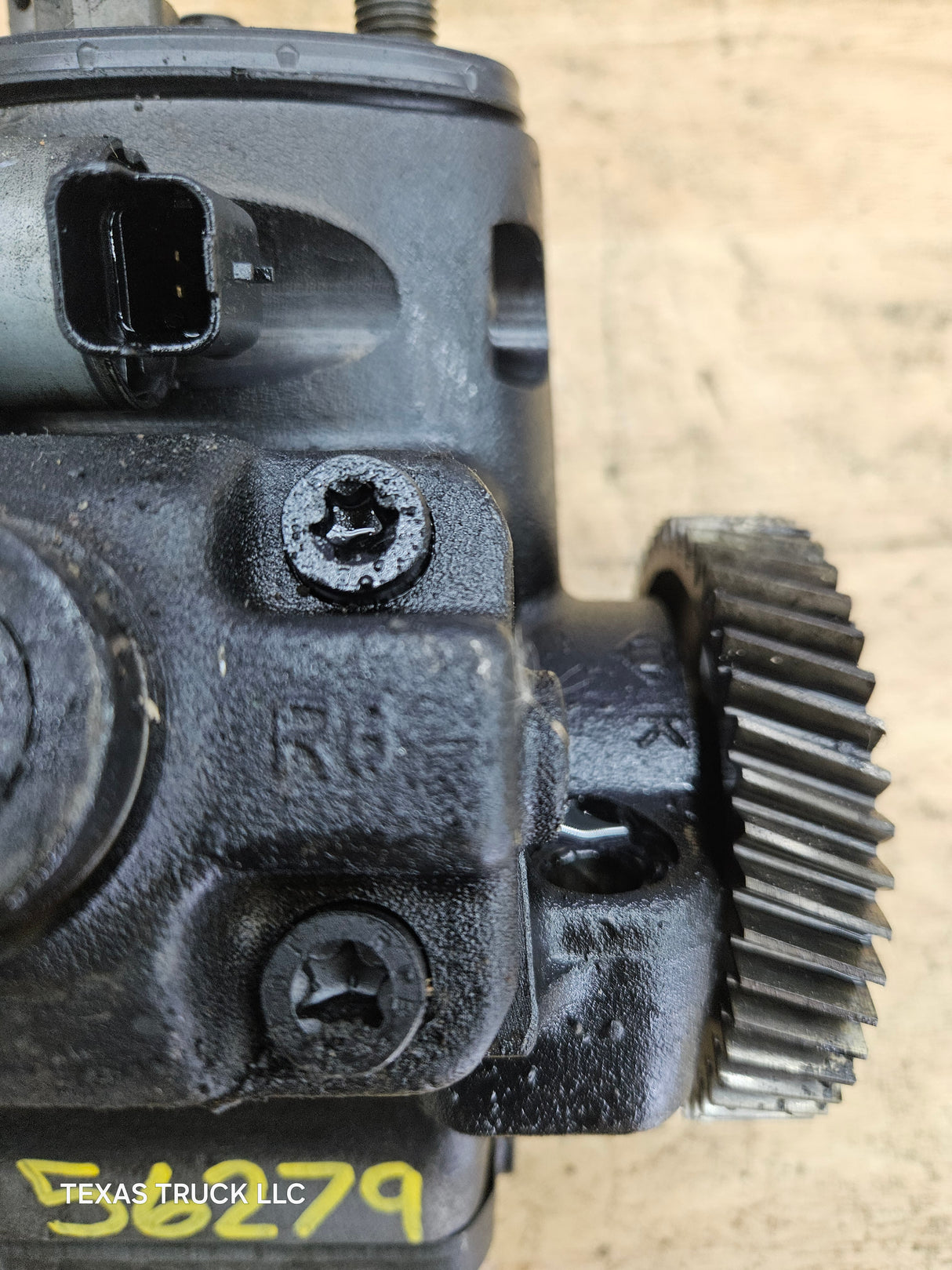 2008-2010 Ford 6.4 Powerstroke High Pressure Fuel Pump 8C3Z9A543 DRM OEM