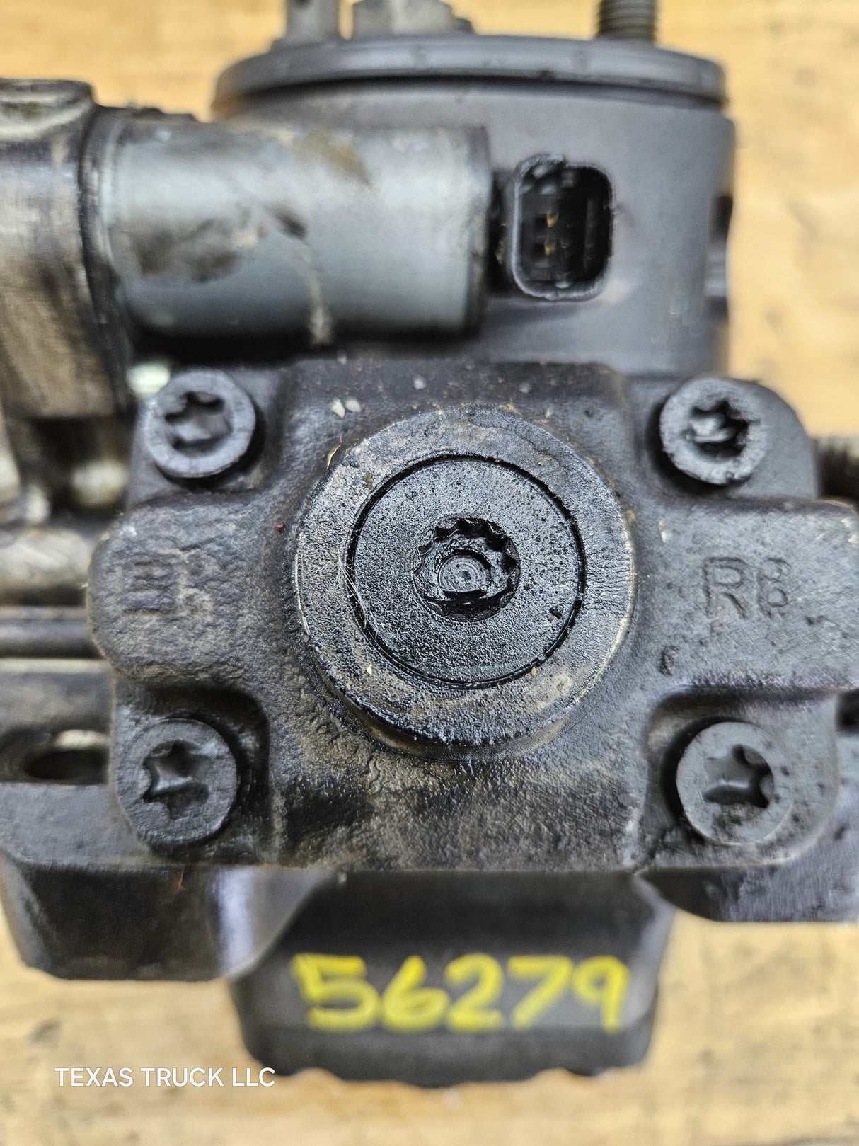 2008-2010 Ford 6.4 Powerstroke High Pressure Fuel Pump 8C3Z9A543 DRM OEM