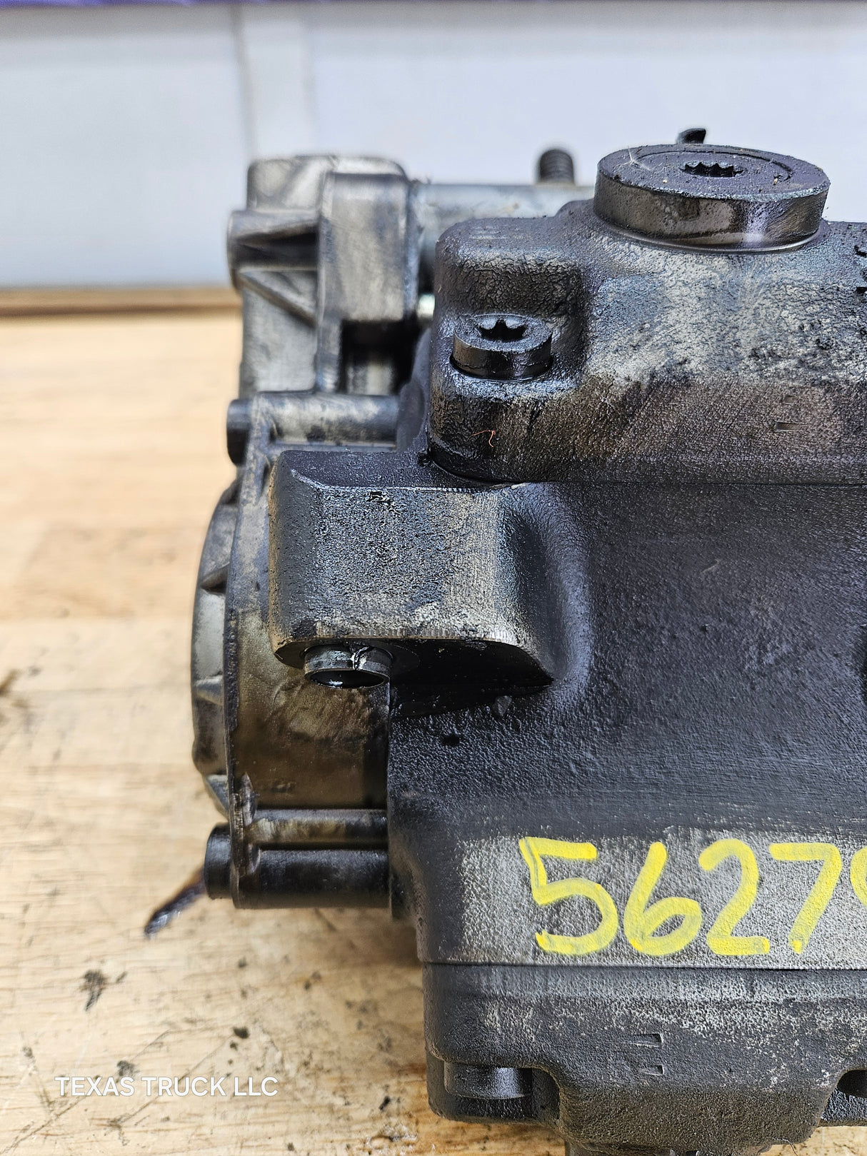 2008-2010 Ford 6.4 Powerstroke High Pressure Fuel Pump 8C3Z9A543 DRM OEM