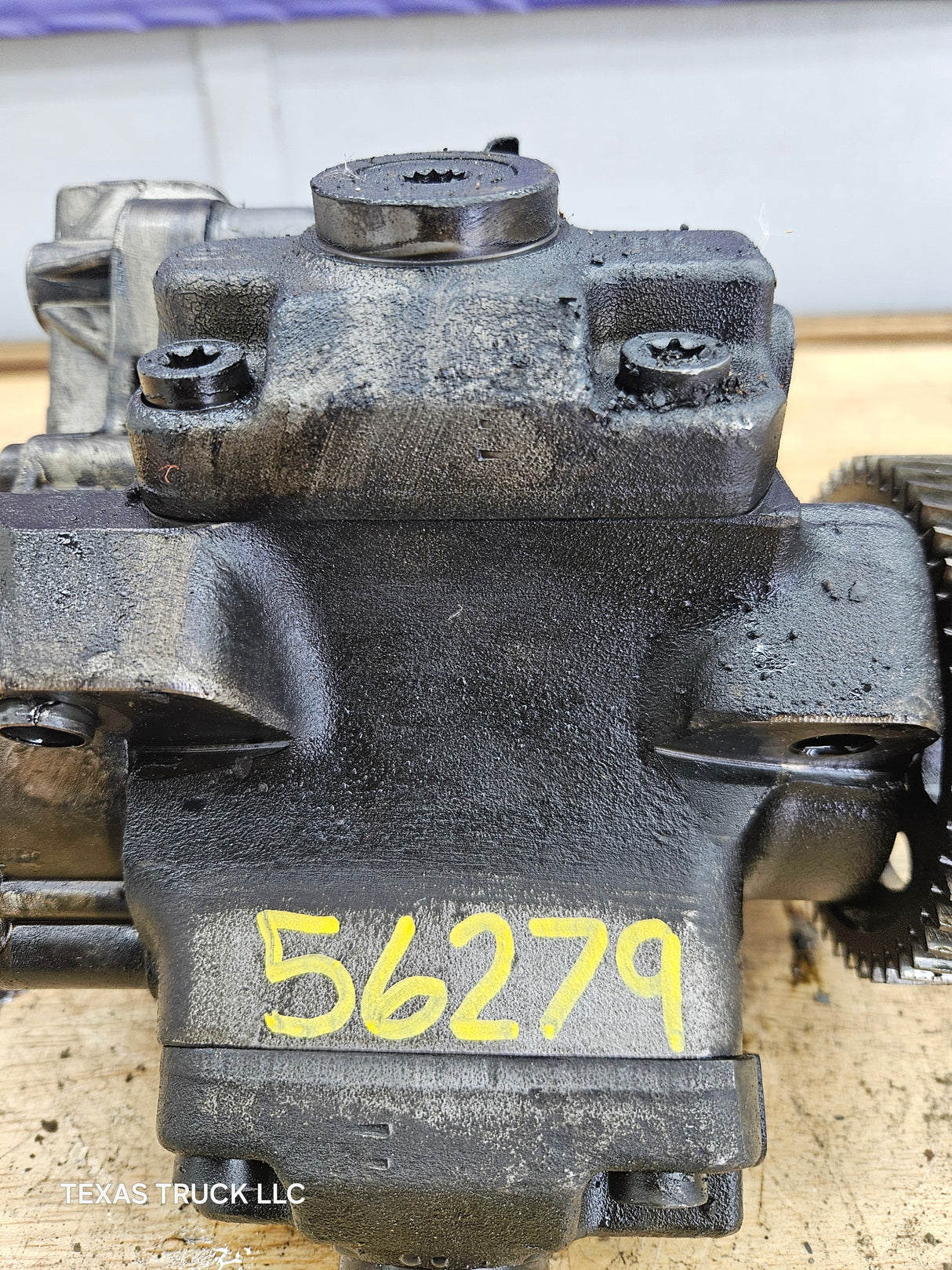 2008-2010 Ford 6.4 Powerstroke High Pressure Fuel Pump 8C3Z9A543 DRM OEM