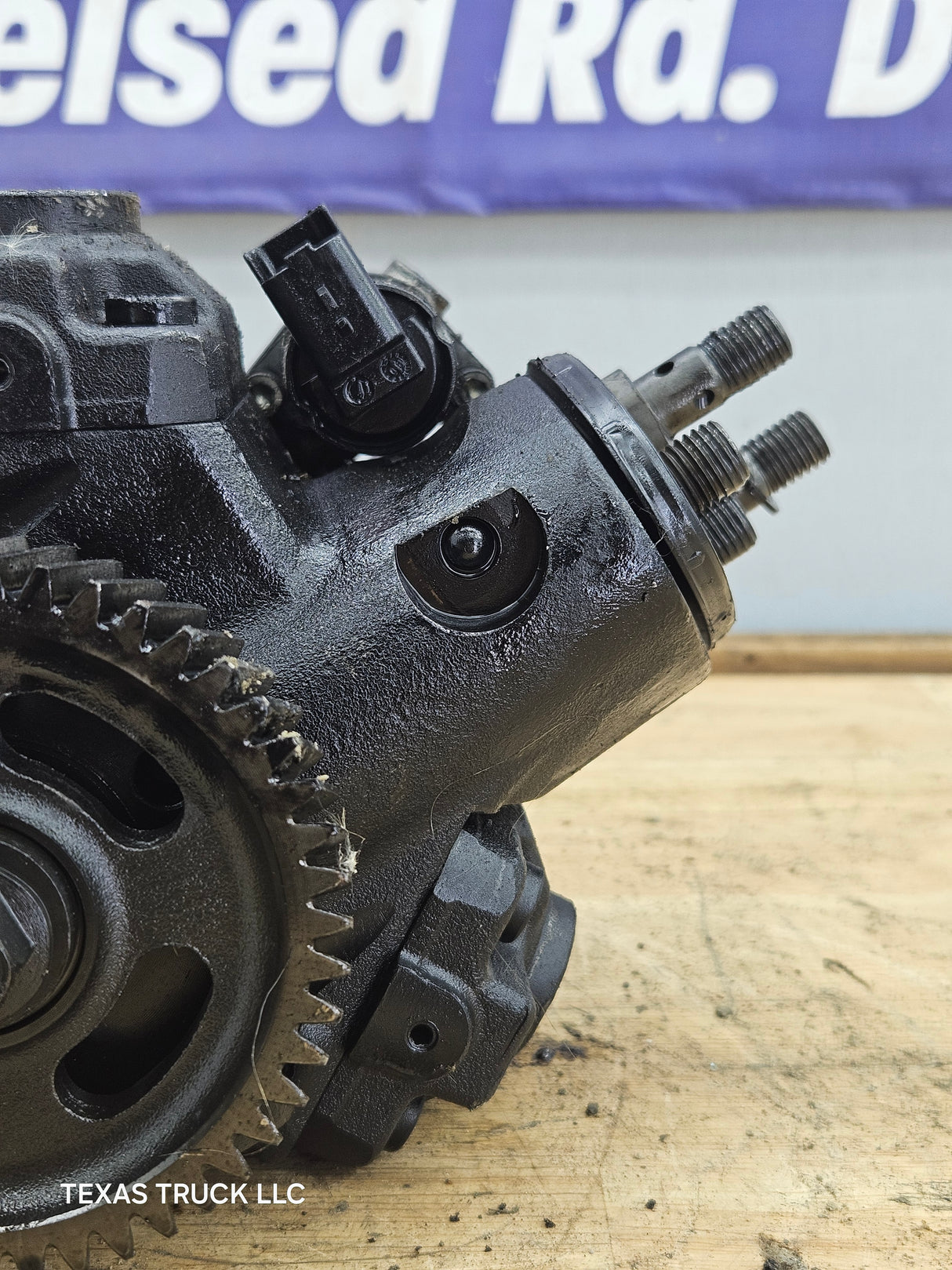 2008-2010 Ford 6.4 Powerstroke High Pressure Fuel Pump 8C3Z9A543 DRM OEM