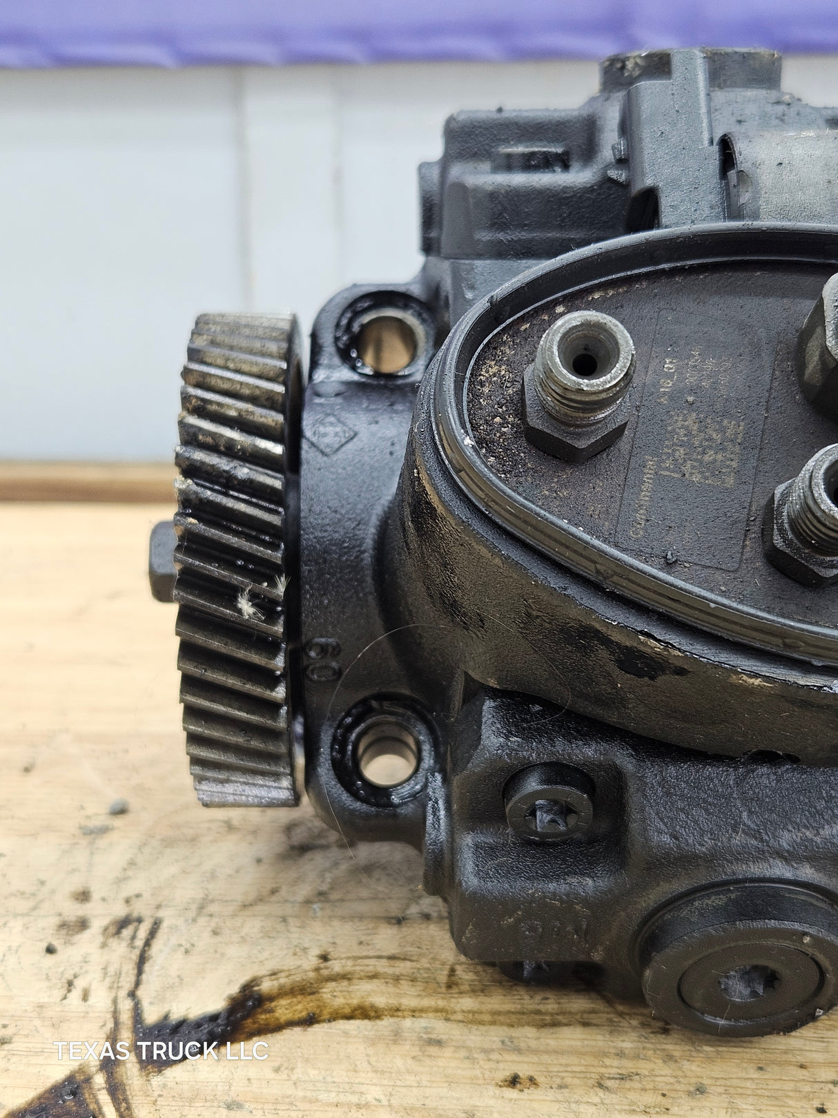 2008-2010 Ford 6.4 Powerstroke High Pressure Fuel Pump 8C3Z9A543 DRM OEM