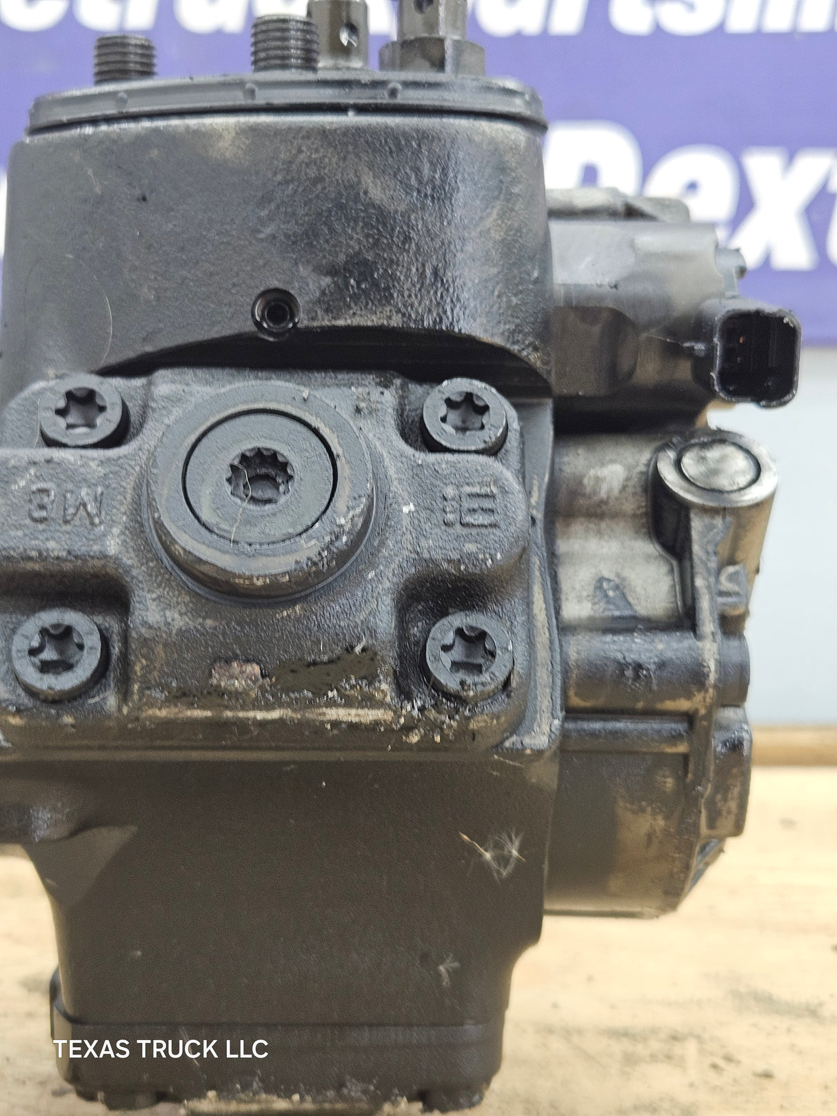 2008-2010 Ford 6.4 Powerstroke High Pressure Fuel Pump 8C3Z9A543 DRM OEM