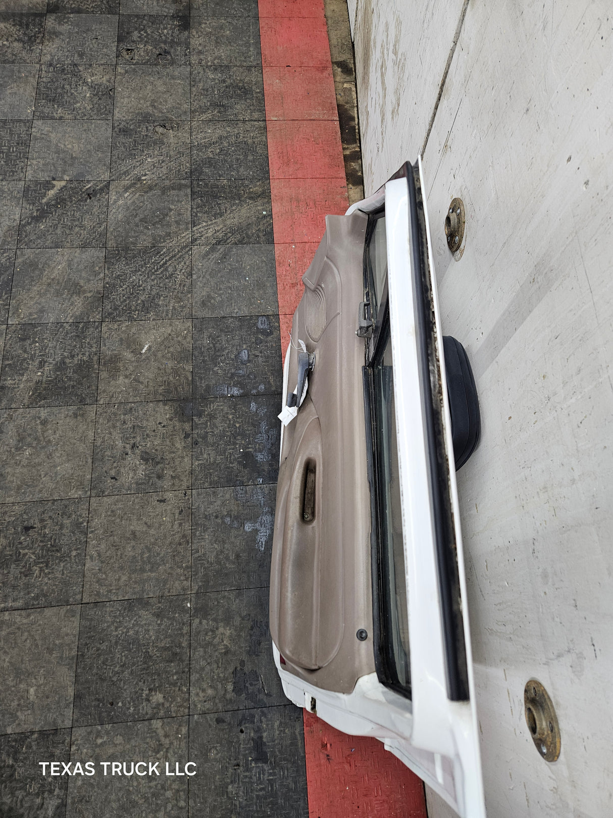 1987-1997 Ford F Series F250 F350 F450 F550 Passenger Side Front Door RH