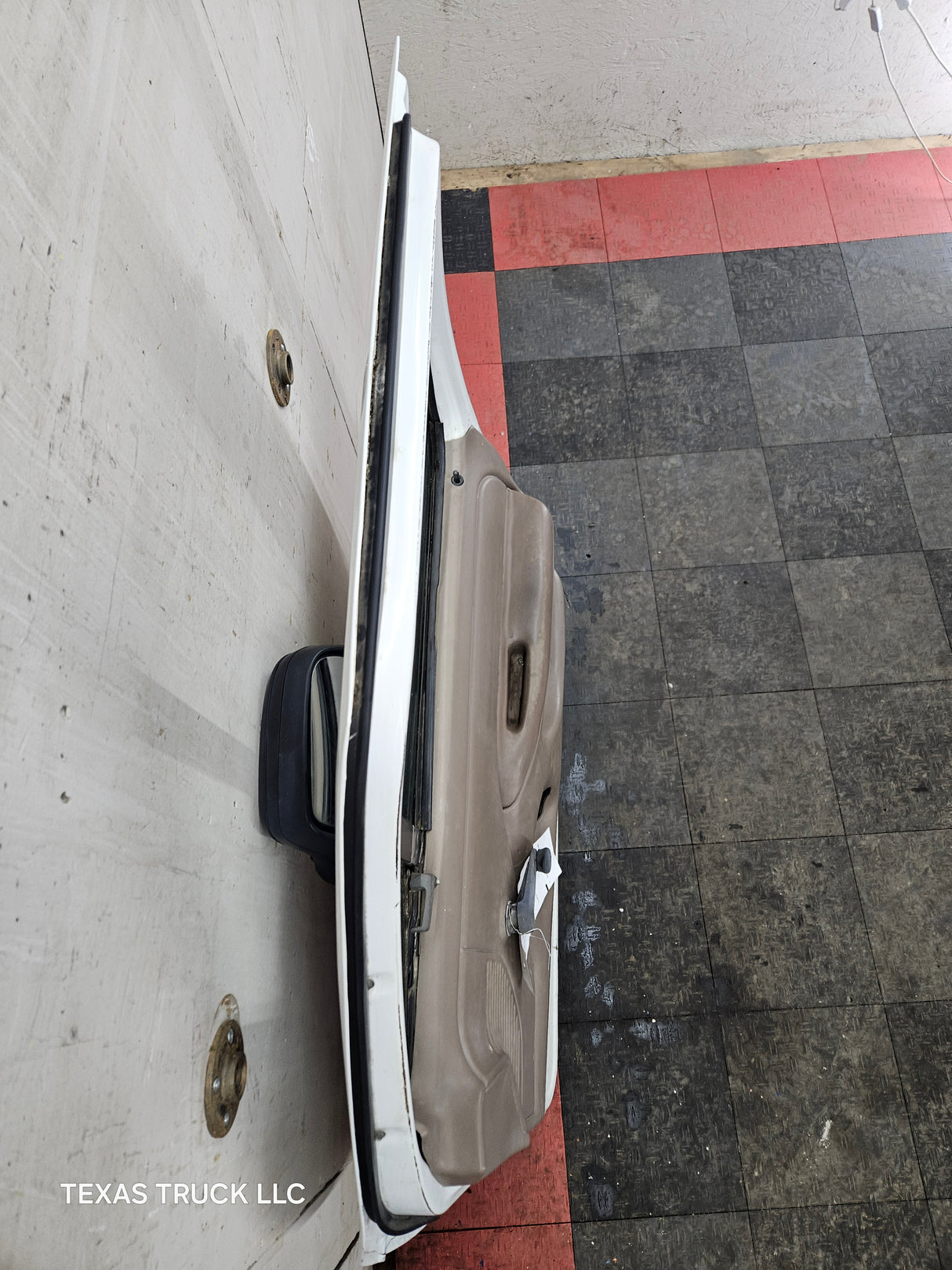 1987-1997 Ford F Series F250 F350 F450 F550 Passenger Side Front Door RH