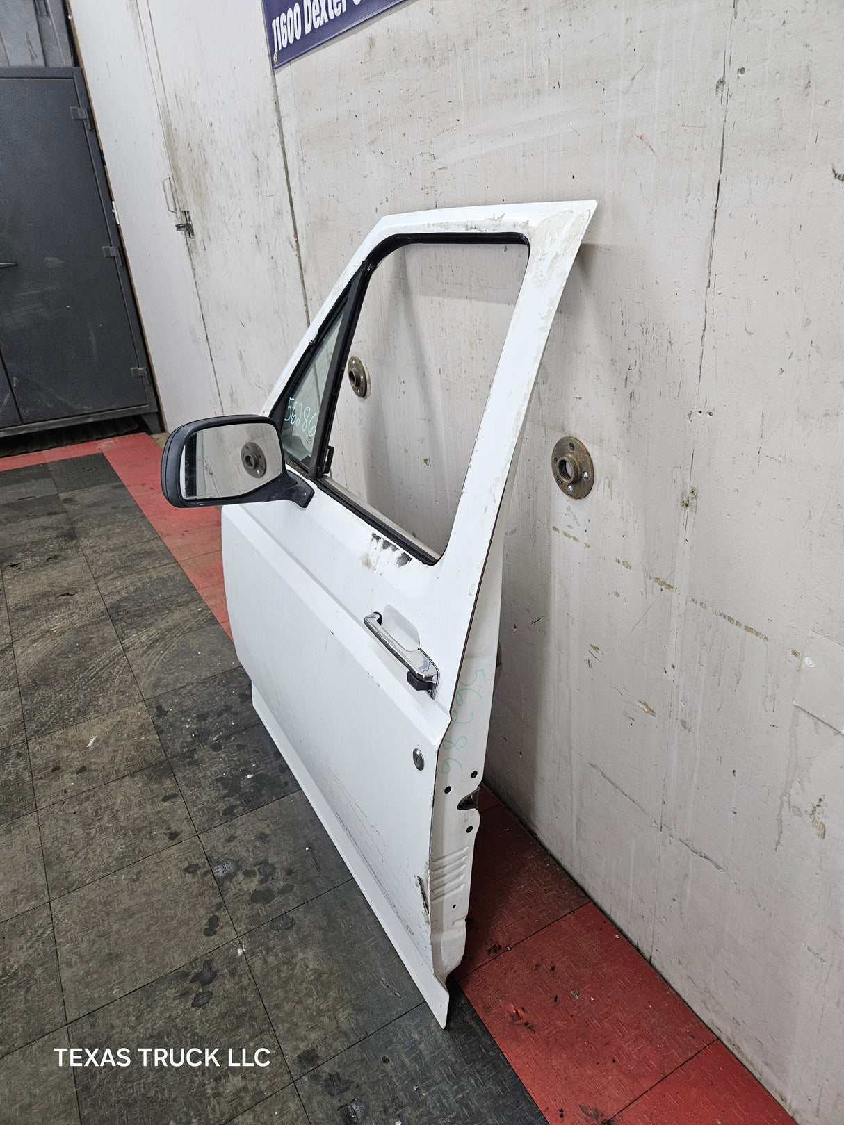 1987-1997 Ford F Series F250 F350 F450 F550 Driver Side Front Door LH