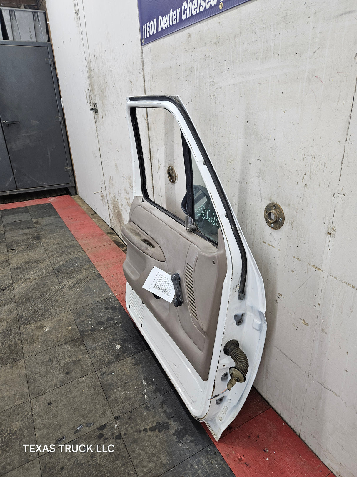 1987-1997 Ford F Series F250 F350 F450 F550 Driver Side Front Door LH