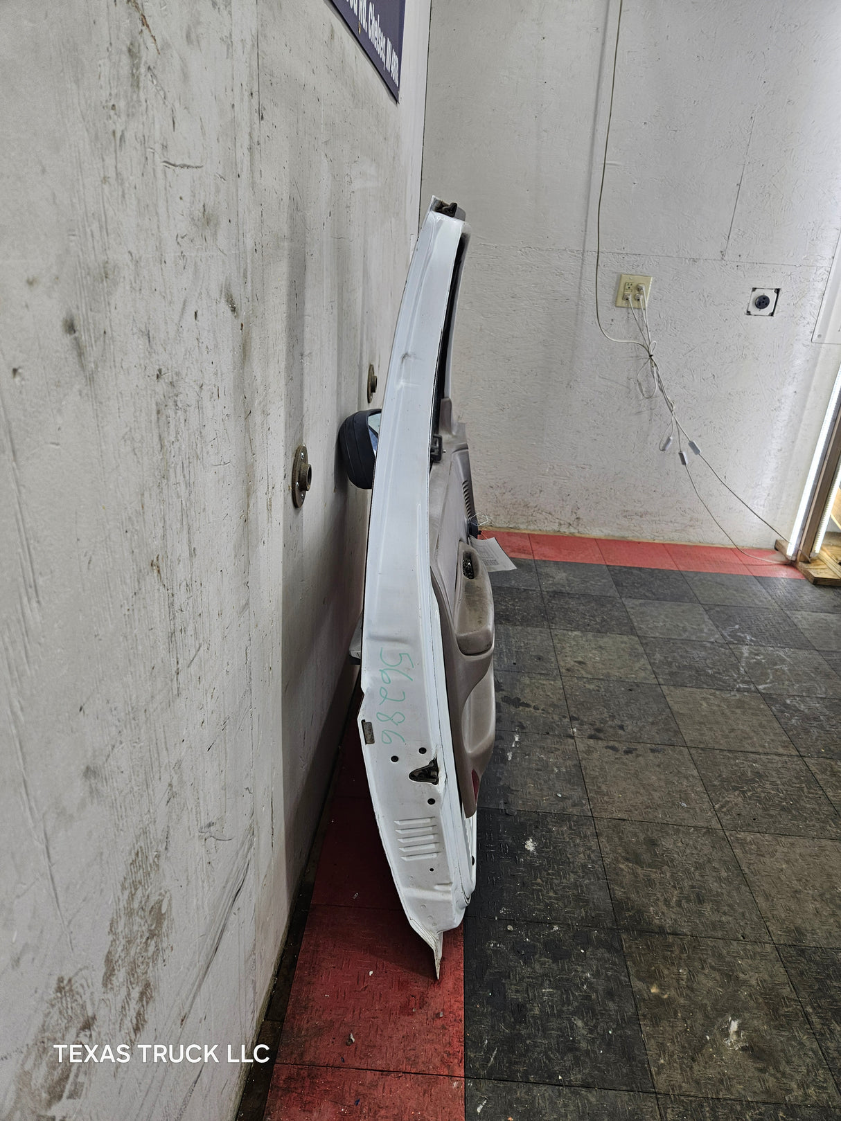 1987-1997 Ford F Series F250 F350 F450 F550 Driver Side Front Door LH