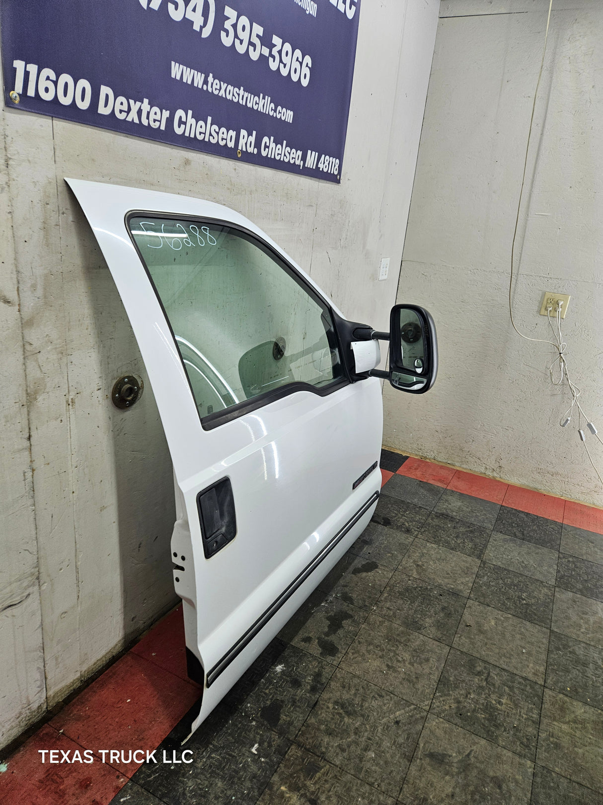 1999-2011 Ford Super Duty Front Passenger Side Door F250 F350 F450 F550 - Oxford White