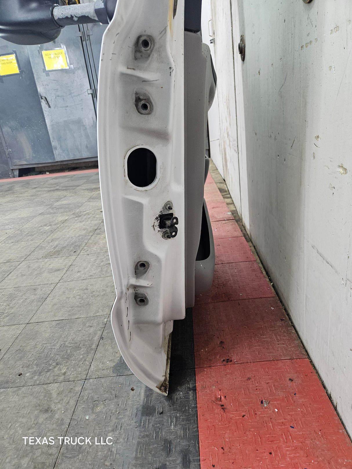 1999-2011 Ford Super Duty Front Passenger Side Door F250 F350 F450 F550 - Oxford White