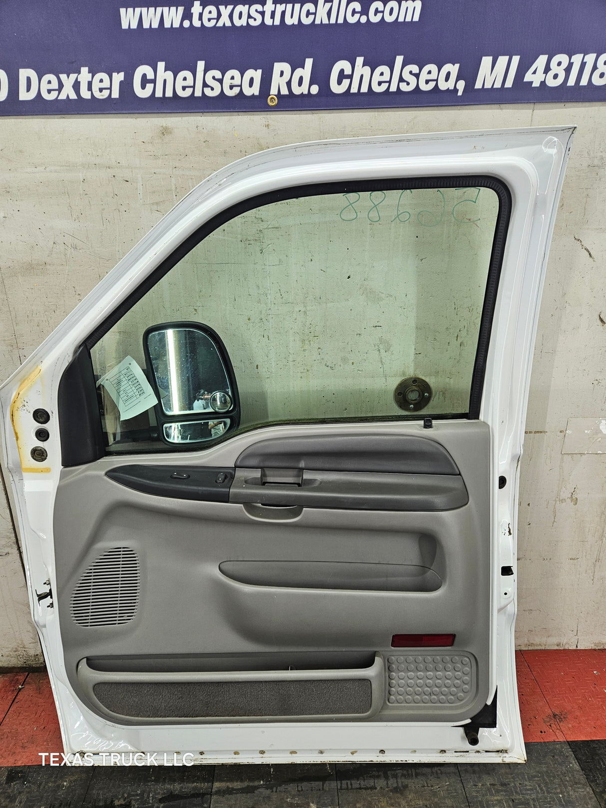 1999-2011 Ford Super Duty Front Passenger Side Door F250 F350 F450 F550 - Oxford White