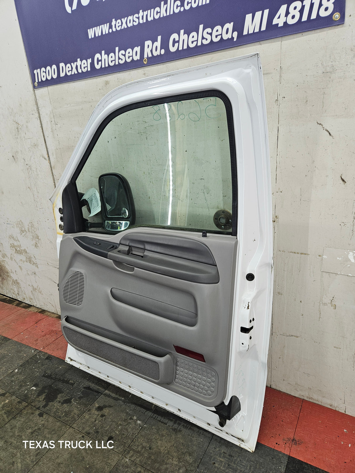 1999-2011 Ford Super Duty Front Passenger Side Door F250 F350 F450 F550 - Oxford White