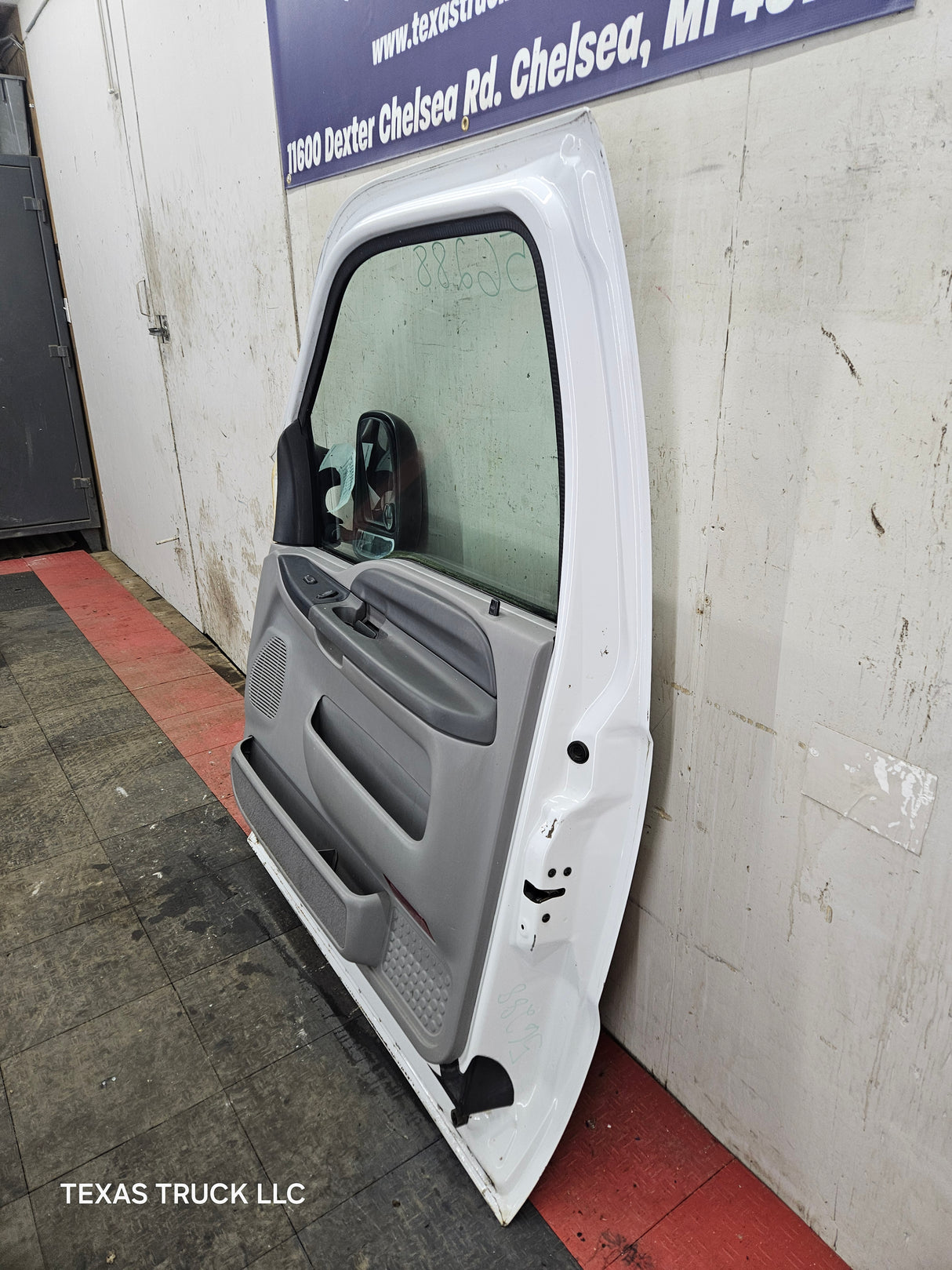 1999-2011 Ford Super Duty Front Passenger Side Door F250 F350 F450 F550 - Oxford White