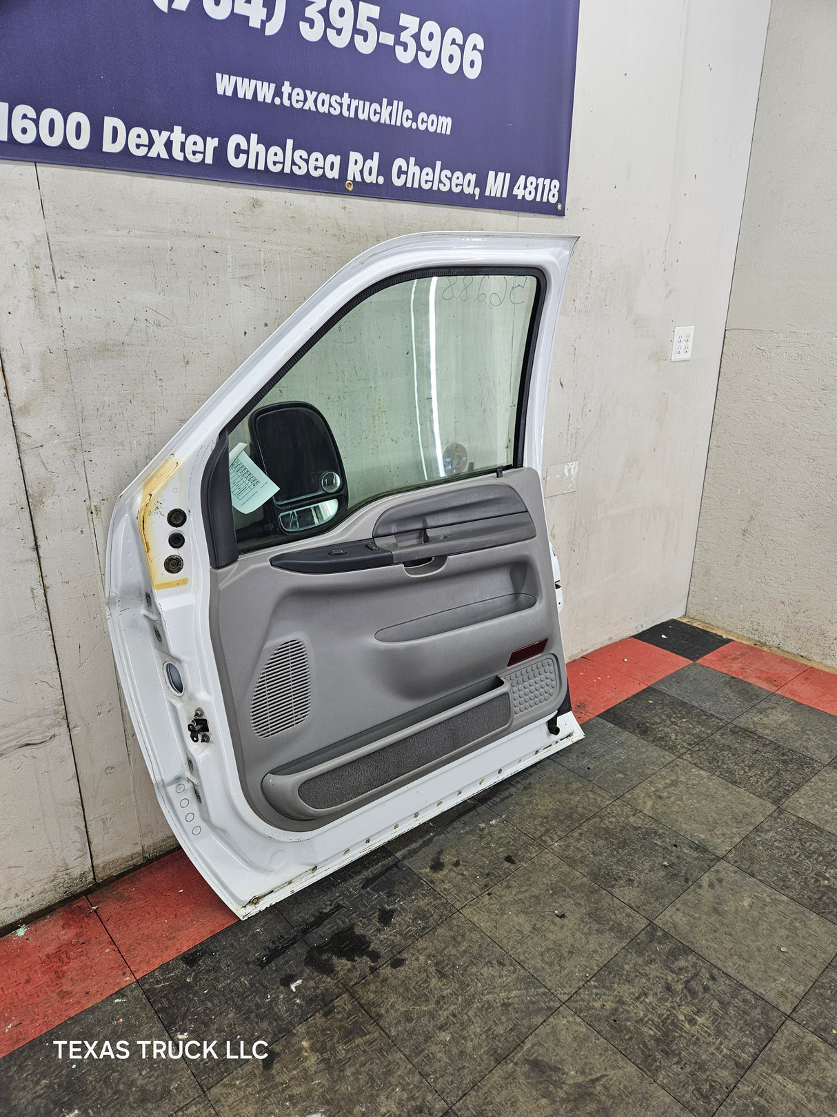 1999-2011 Ford Super Duty Front Passenger Side Door F250 F350 F450 F550 - Oxford White