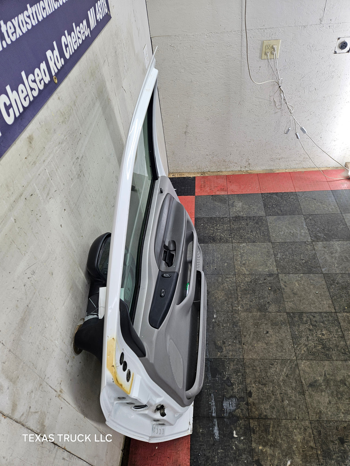 1999-2011 Ford Super Duty Front Passenger Side Door F250 F350 F450 F550 - Oxford White