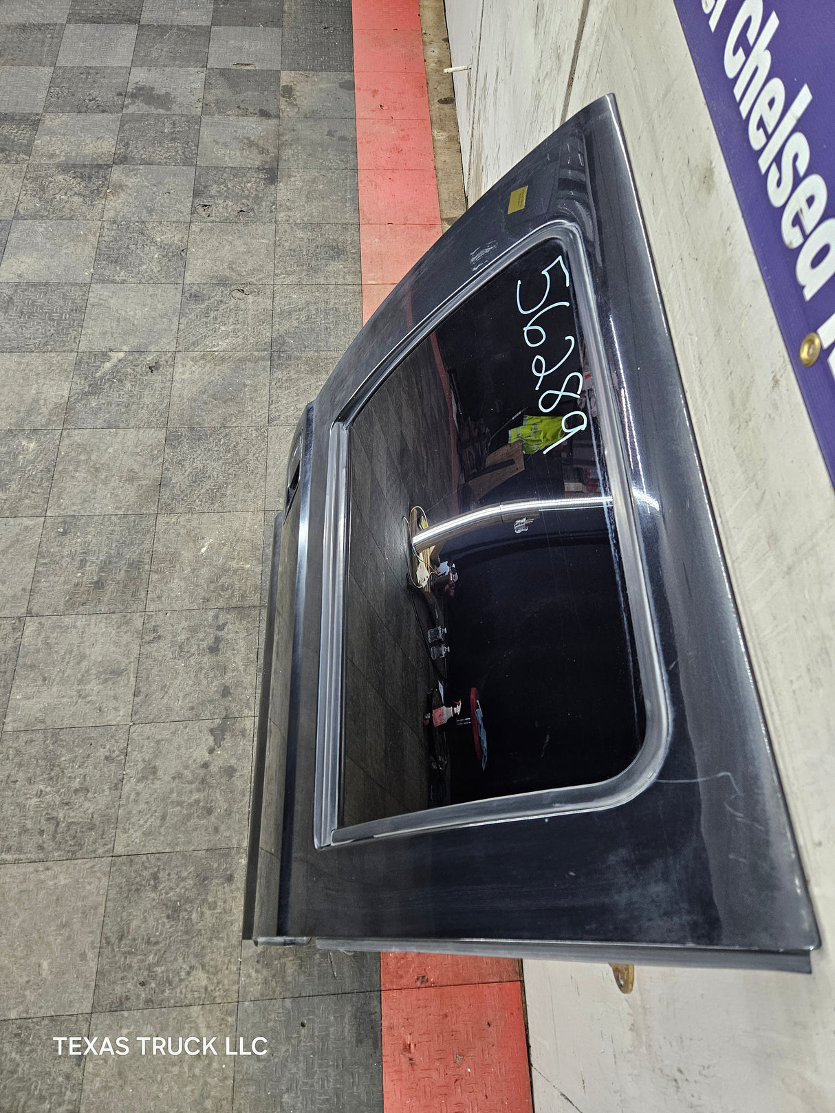 1999-2011 Ford Super Duty F250 F350 F450 F550 RH Crew Cab Passenger Side Rear Door