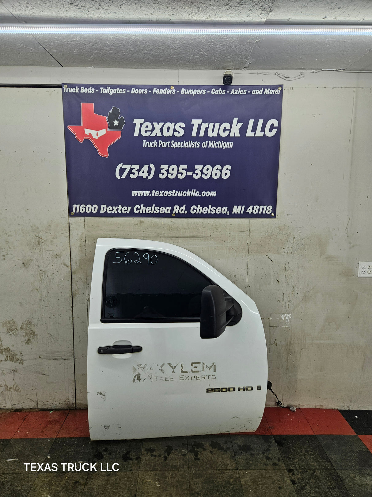 2007-2013 Chevrolet Silverado / GMC Sierra 1500 2500 3500 HD RH Front Passenger Side Door