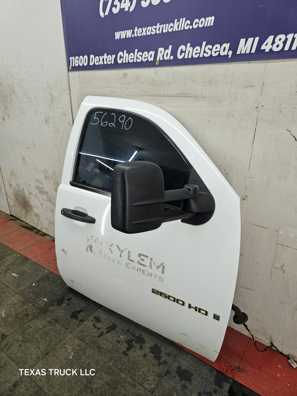 2007-2013 Chevrolet Silverado / GMC Sierra 1500 2500 3500 HD RH Front Passenger Side Door