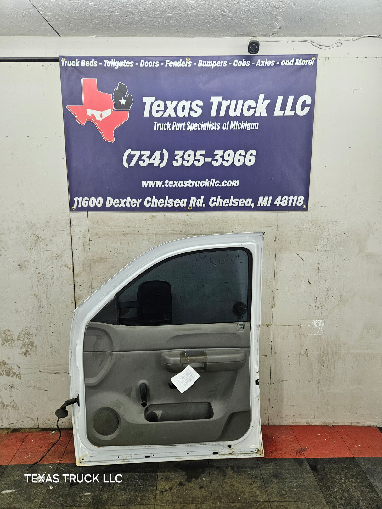 2007-2013 Chevrolet Silverado / GMC Sierra 1500 2500 3500 HD RH Front Passenger Side Door