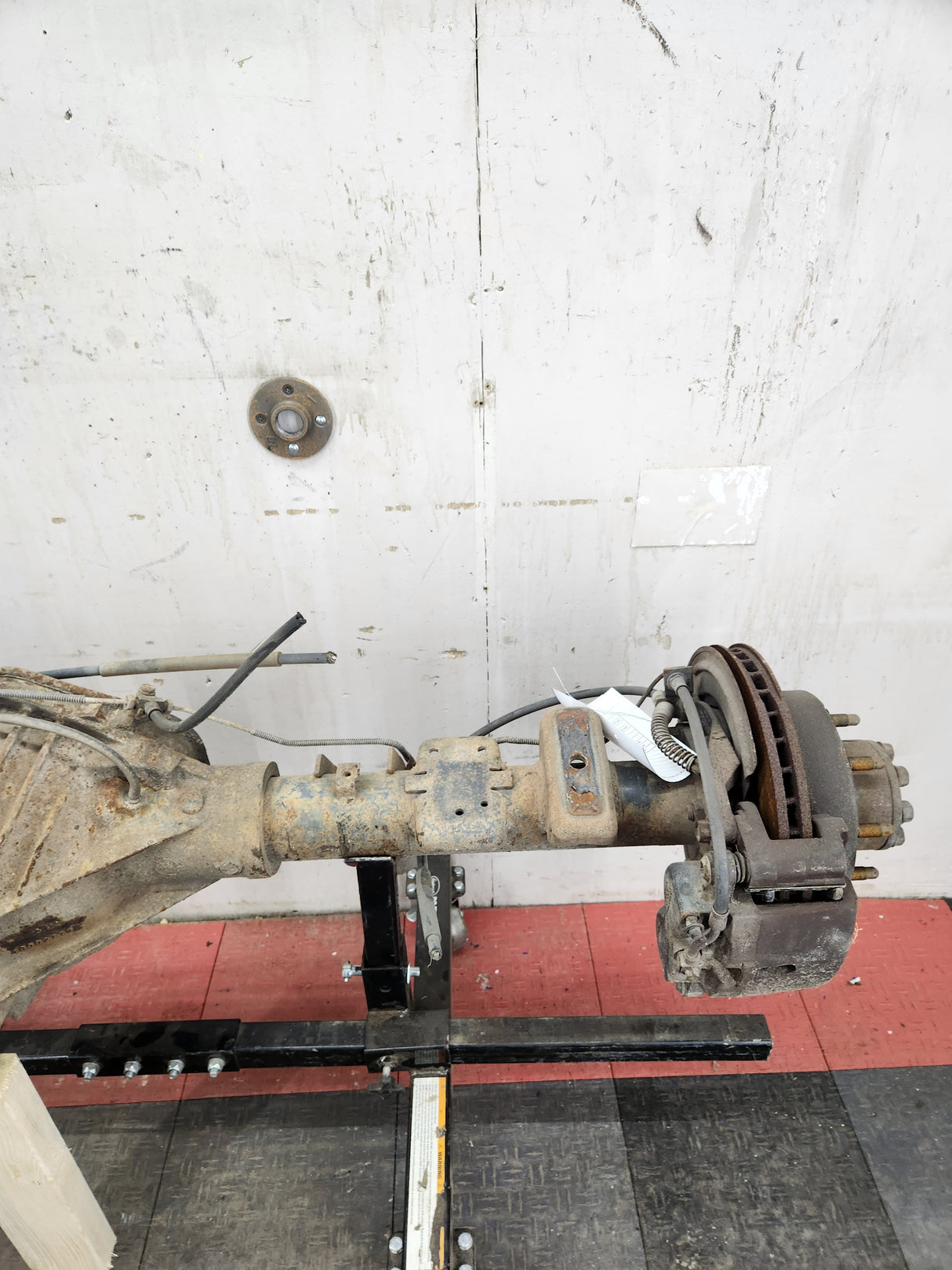 2001-2007 Chevrolet Silverado / GMC Sierra 2500 3500 HD Rear Axle 4.10 10.5"