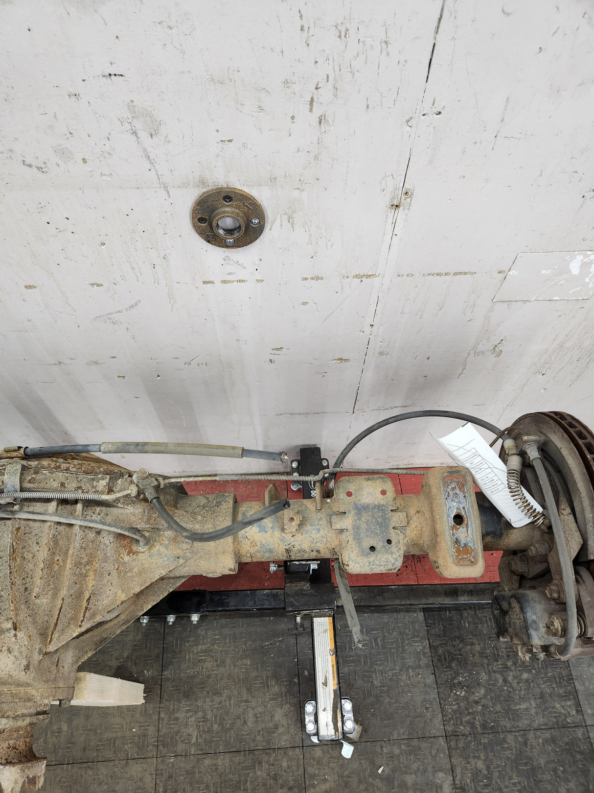 2001-2007 Chevrolet Silverado / GMC Sierra 2500 3500 HD Rear Axle 4.10 10.5"