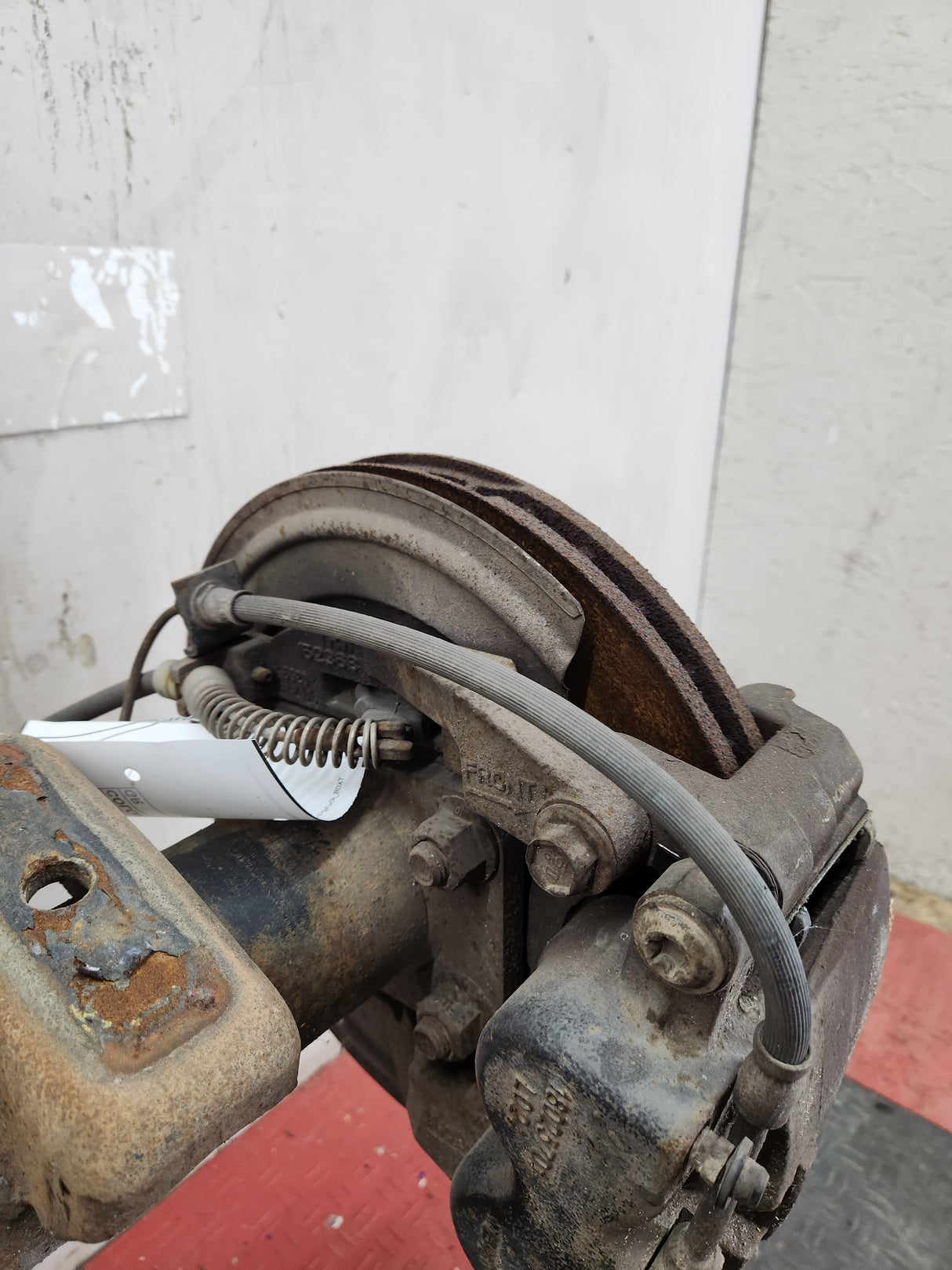 2001-2007 Chevrolet Silverado / GMC Sierra 2500 3500 HD Rear Axle 4.10 10.5"