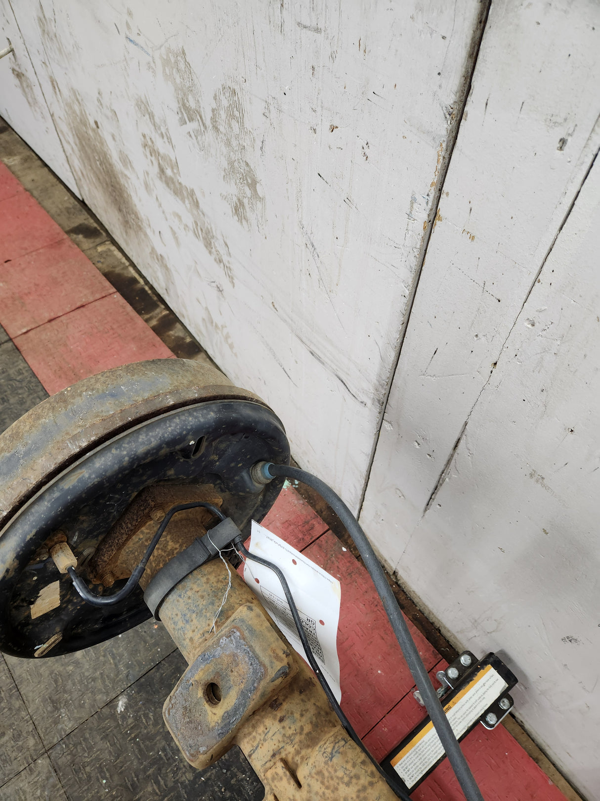 2005-2007 Chevrolet Silverado GMC Sierra 1500 3.23 Rear Axle