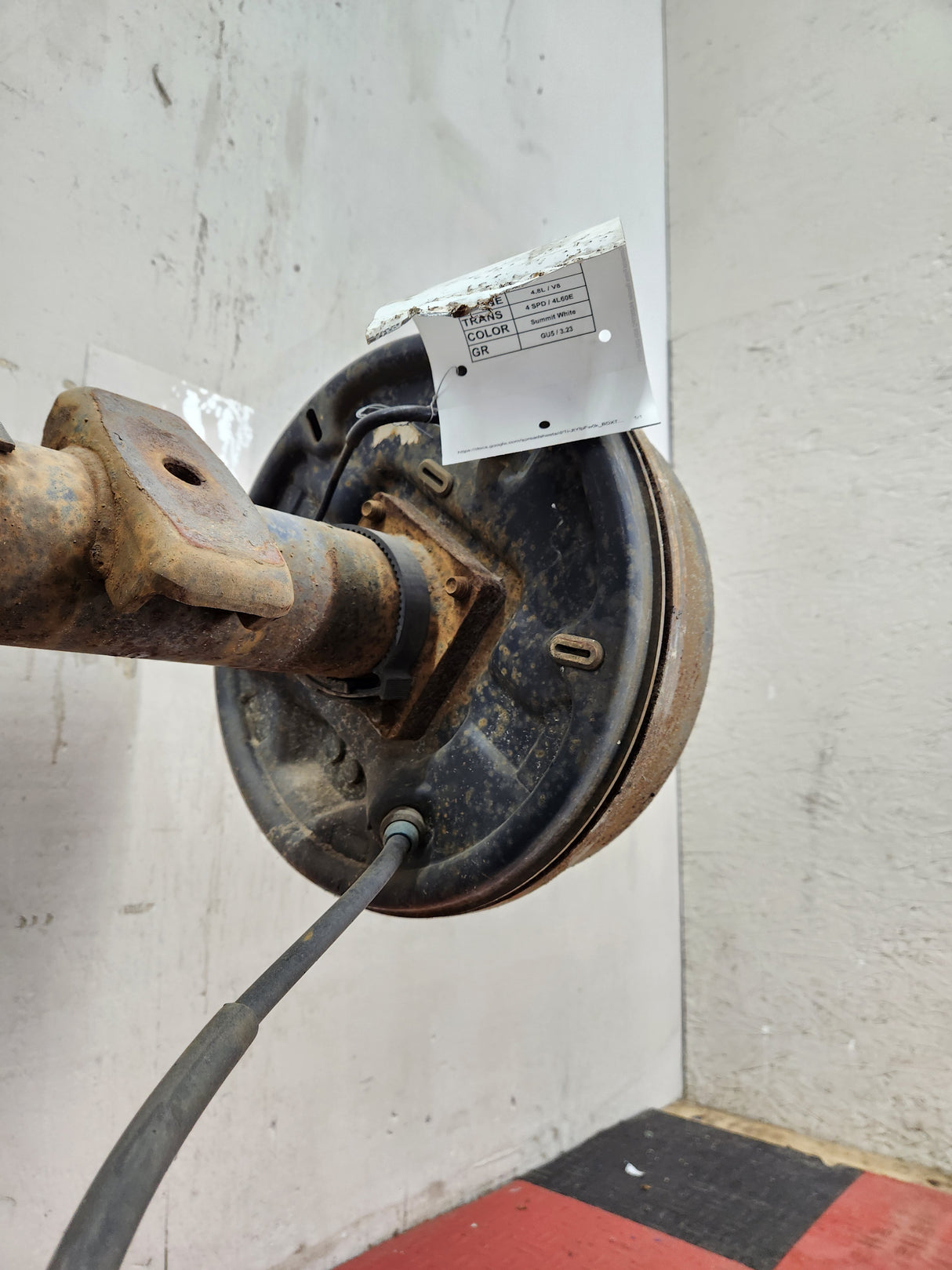 2005-2007 Chevrolet Silverado GMC Sierra 1500 3.23 Rear Axle