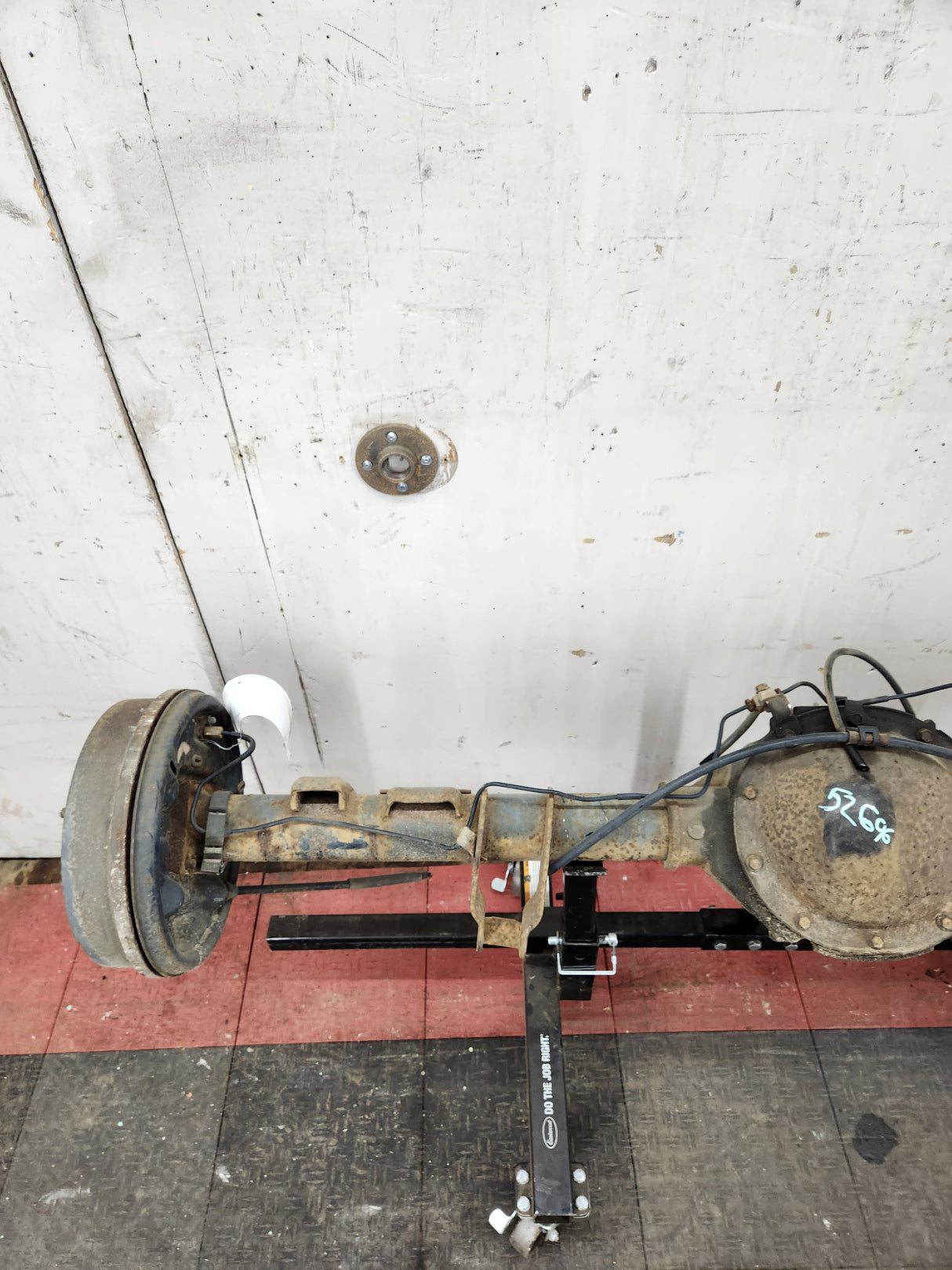 2005-2007 Chevrolet Silverado GMC Sierra 1500 3.23 Rear Axle