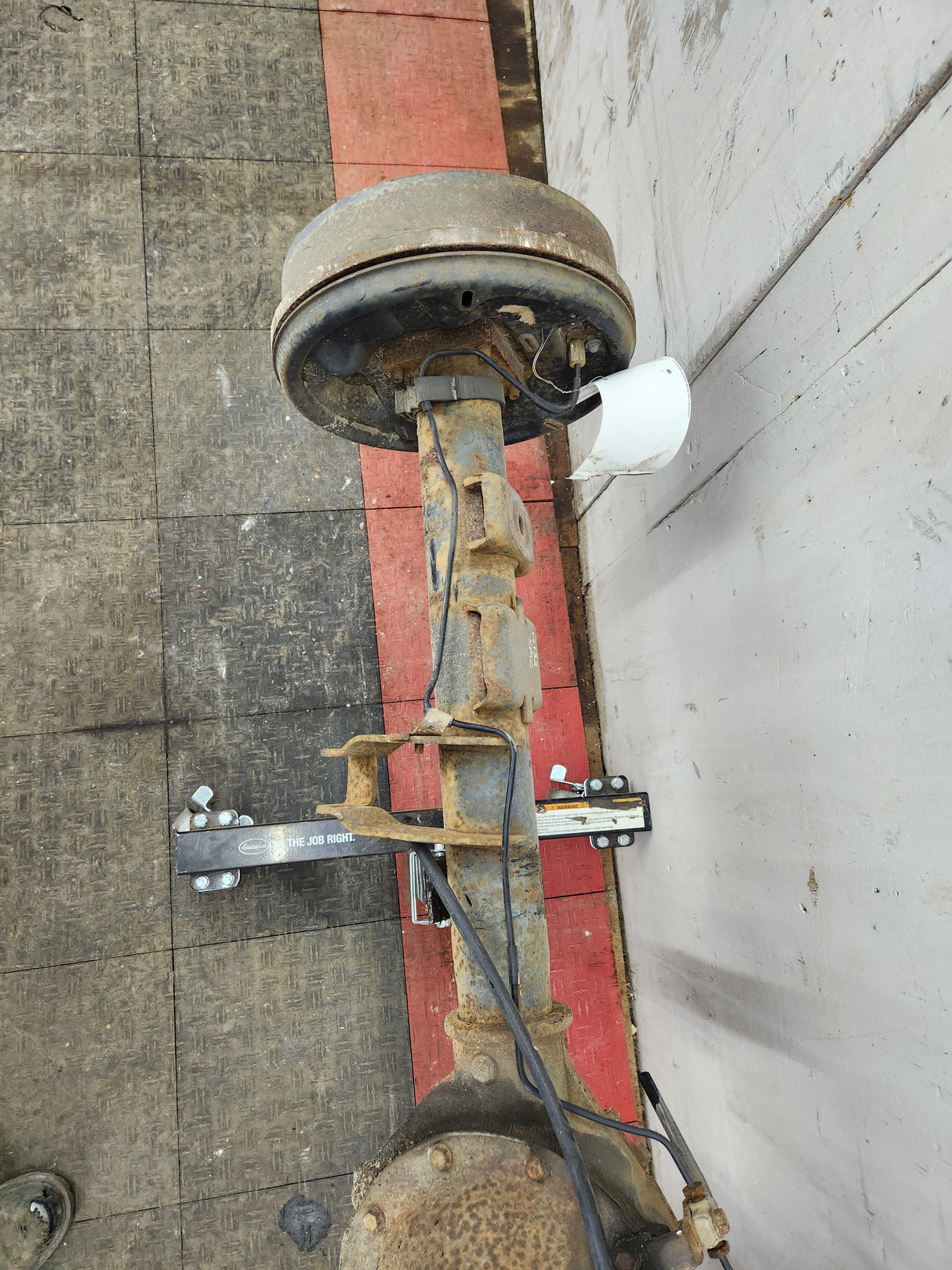 2005-2007 Chevrolet Silverado GMC Sierra 1500 3.23 Rear Axle