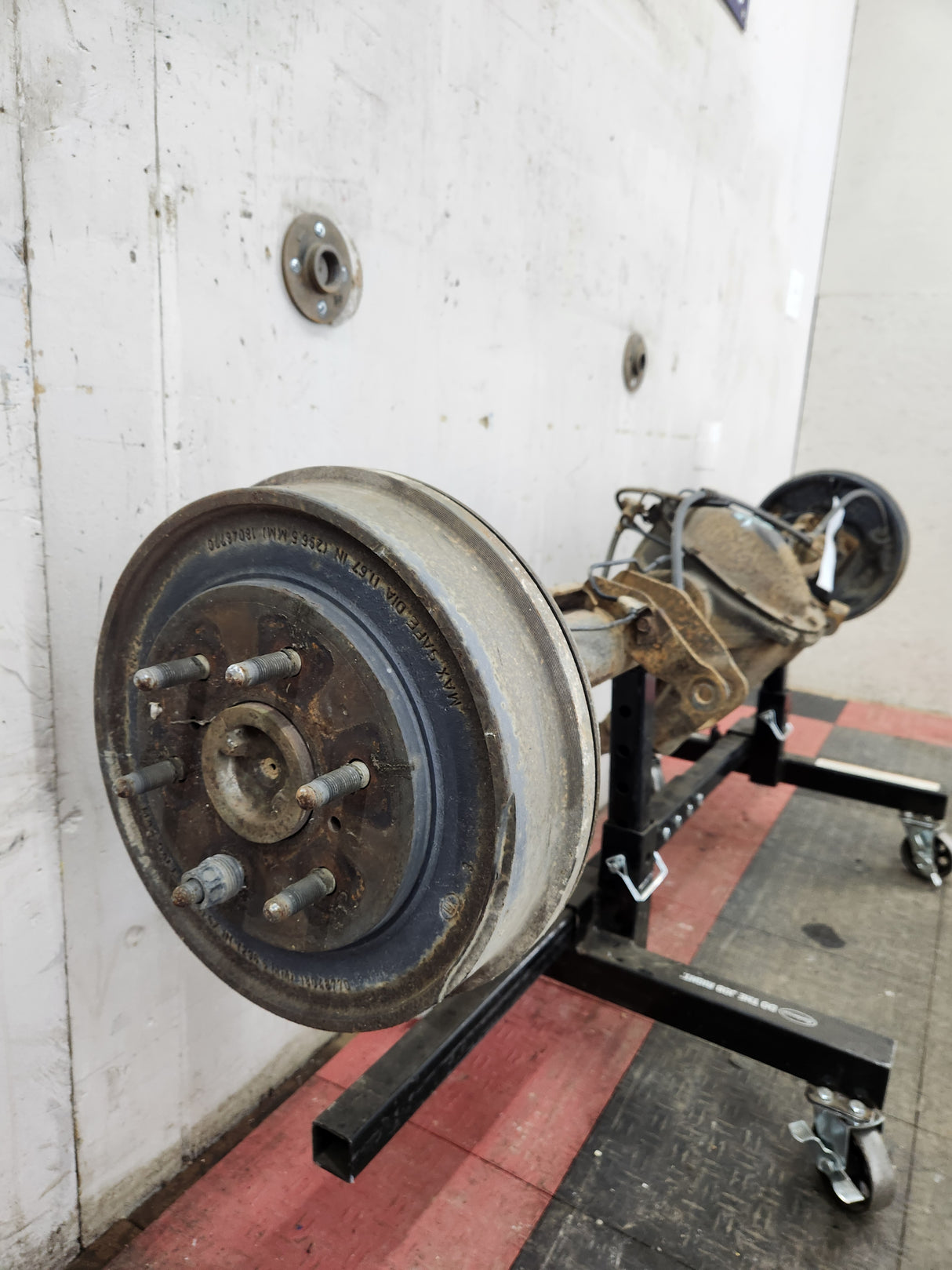 2005-2007 Chevrolet Silverado GMC Sierra 1500 3.23 Rear Axle