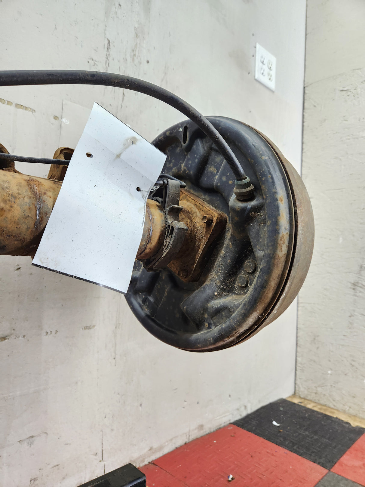 2005-2007 Chevrolet Silverado GMC Sierra 1500 3.23 Rear Axle