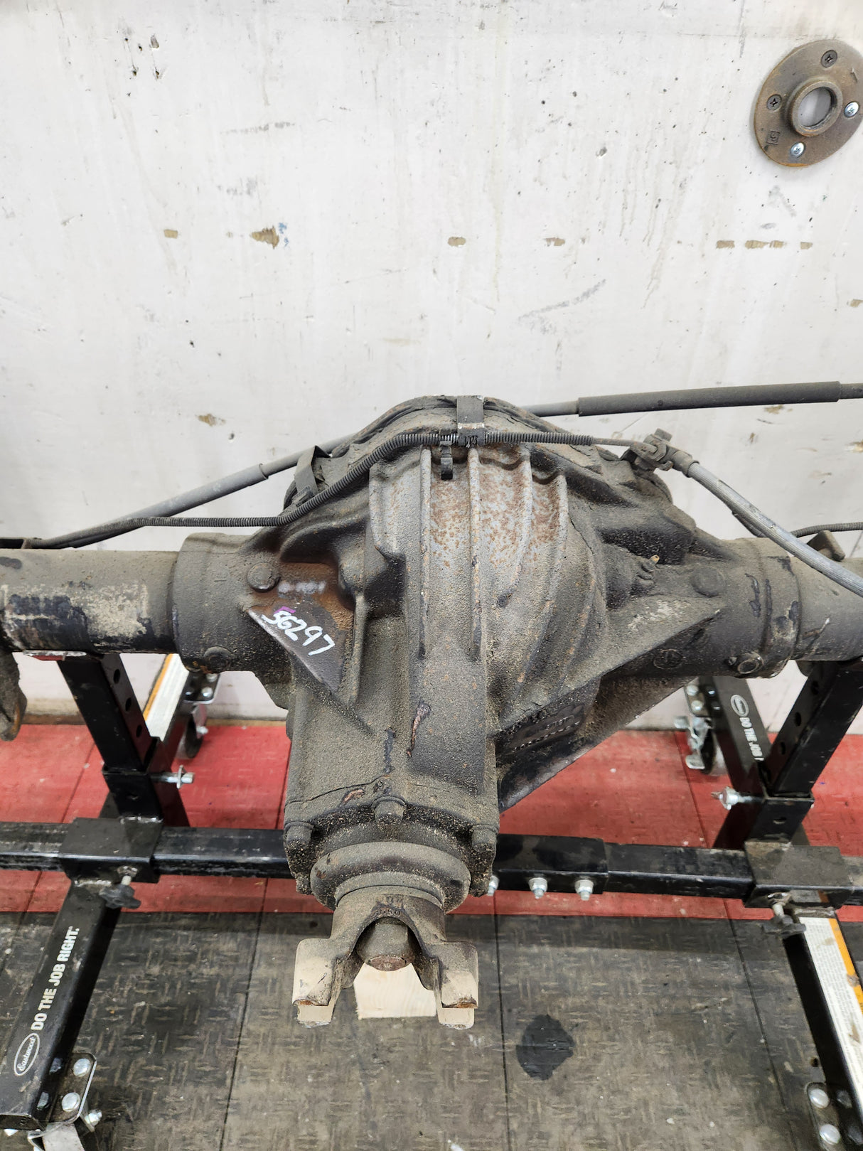 2001-2007 Chevrolet Silverado / GMC Sierra 2500 3500 HD Rear Axle 4.10 10.5"