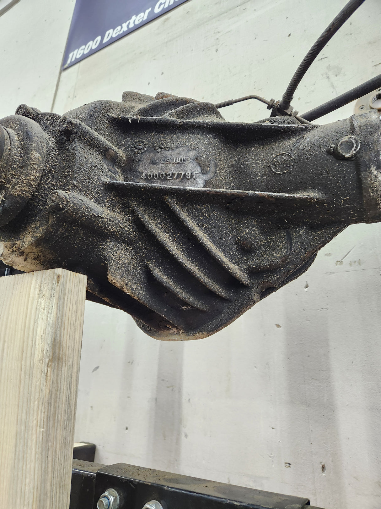 2001-2007 Chevrolet Silverado / GMC Sierra 2500 3500 HD Rear Axle 4.10 10.5"