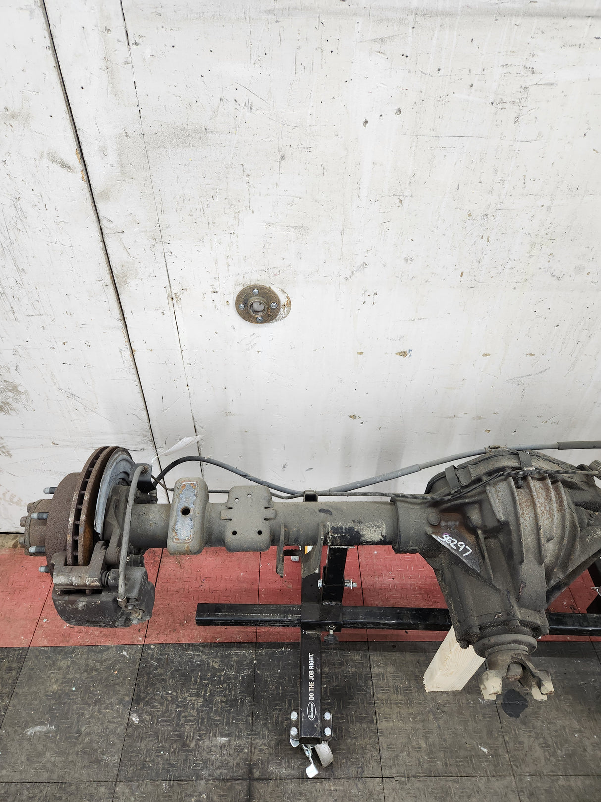 2001-2007 Chevrolet Silverado / GMC Sierra 2500 3500 HD Rear Axle 4.10 10.5"