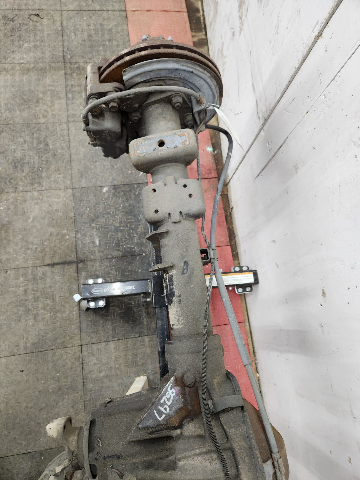 2001-2007 Chevrolet Silverado / GMC Sierra 2500 3500 HD Rear Axle 4.10 10.5"