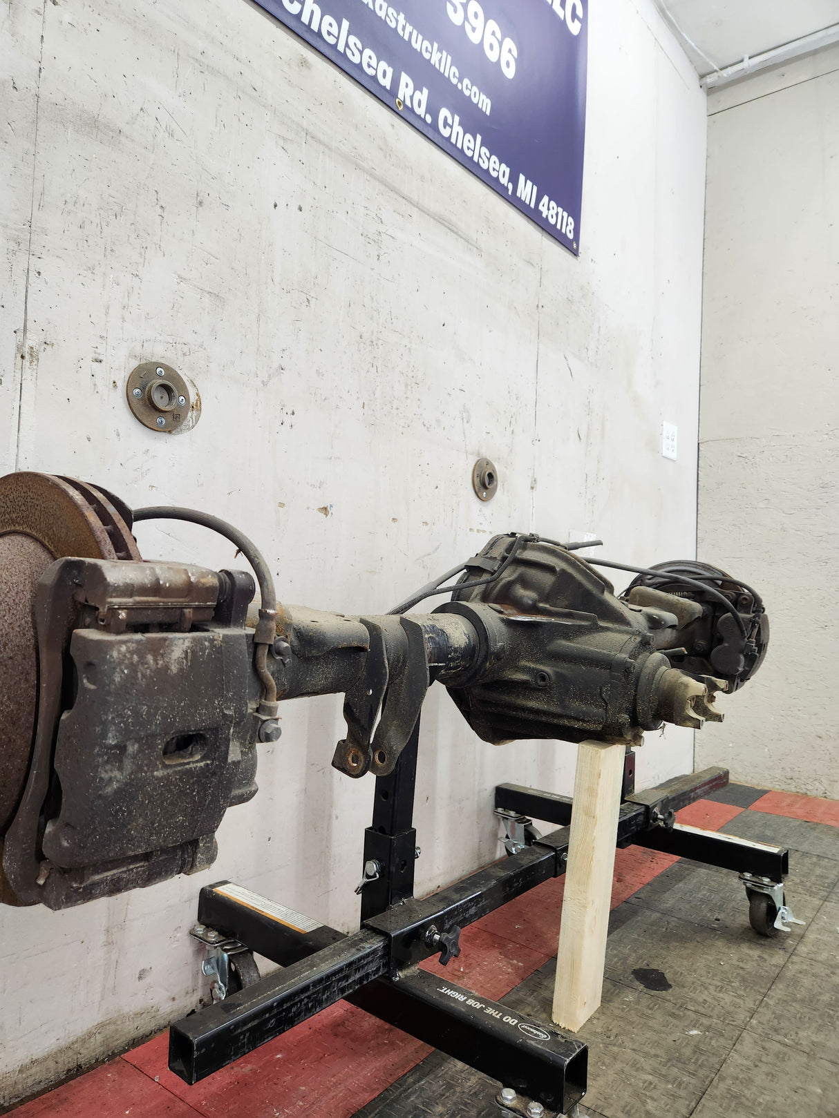 2001-2007 Chevrolet Silverado / GMC Sierra 2500 3500 HD Rear Axle 4.10 10.5"