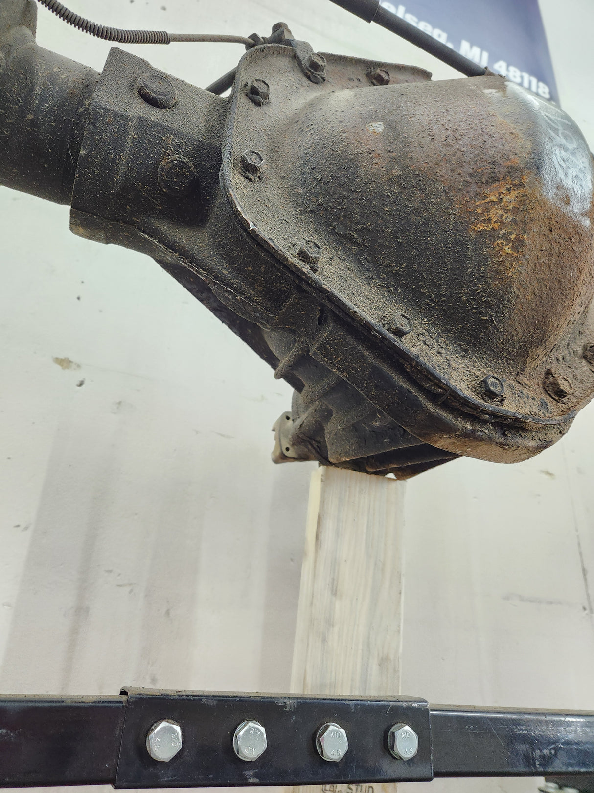 2001-2007 Chevrolet Silverado / GMC Sierra 2500 3500 HD Rear Axle 4.10 10.5"