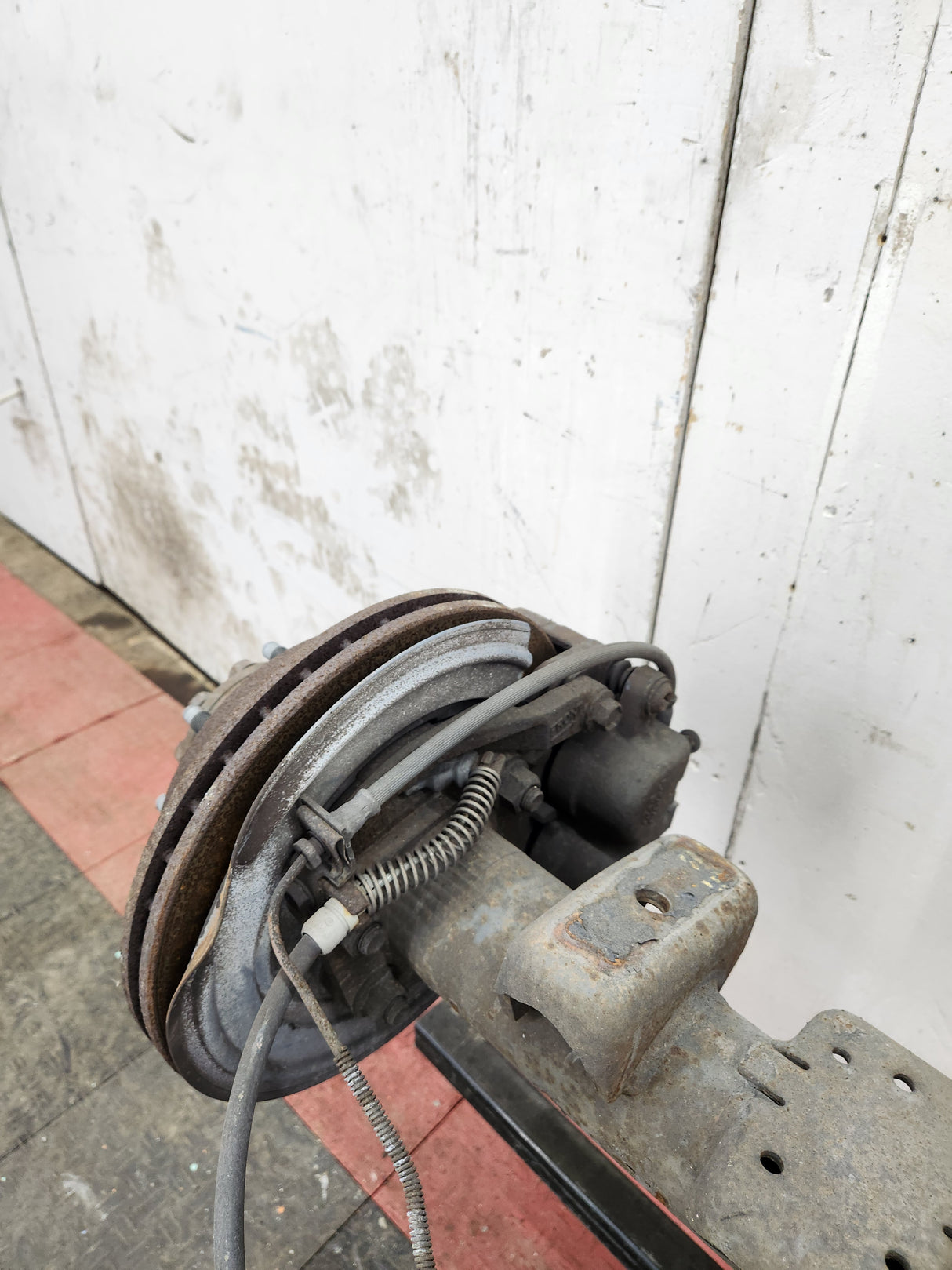 2001-2007 Chevrolet Silverado / GMC Sierra 2500 3500 HD Rear Axle 4.10 10.5"