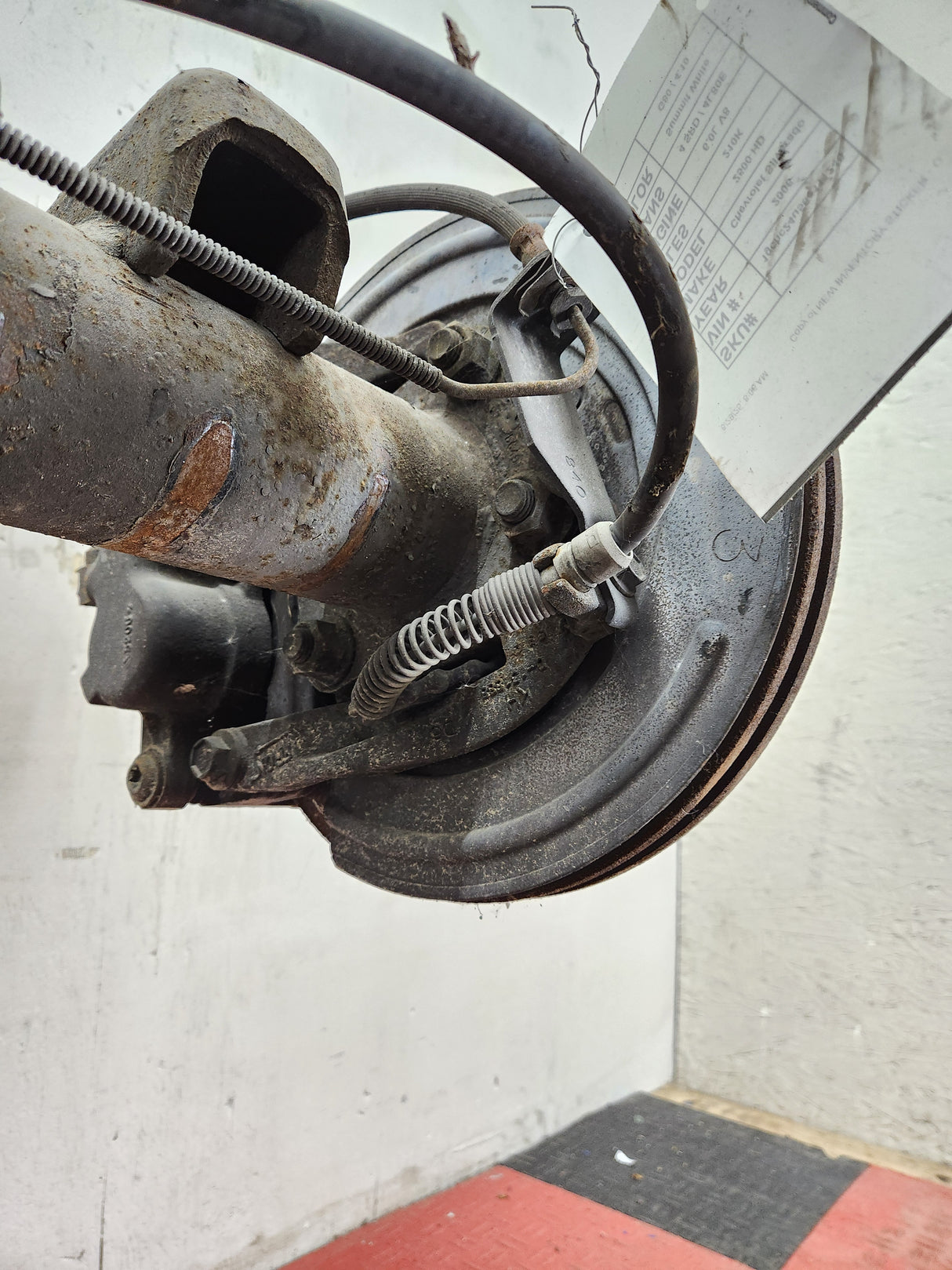 2001-2007 Chevrolet Silverado / GMC Sierra 2500 3500 HD Rear Axle 4.10 10.5"