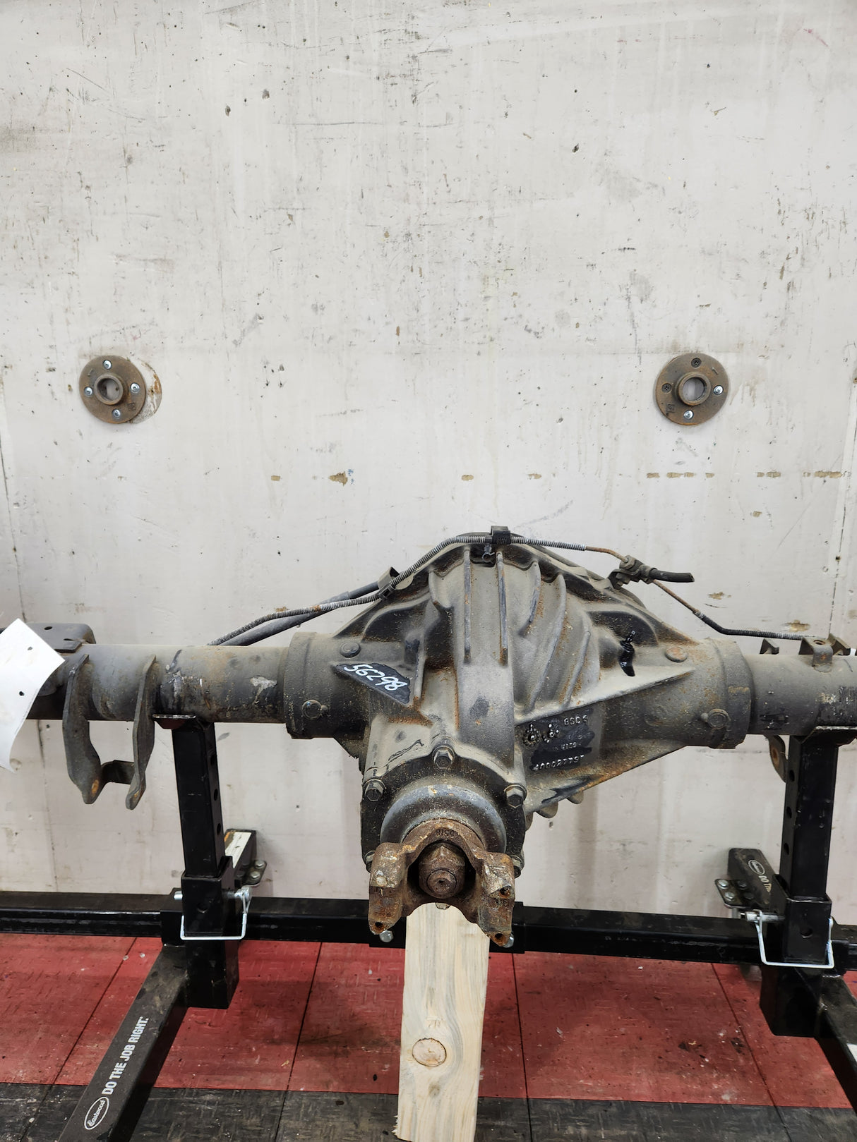 2001-2007 Chevrolet Silverado / GMC Sierra 2500 3500 HD Rear Axle 4.10 10.5"