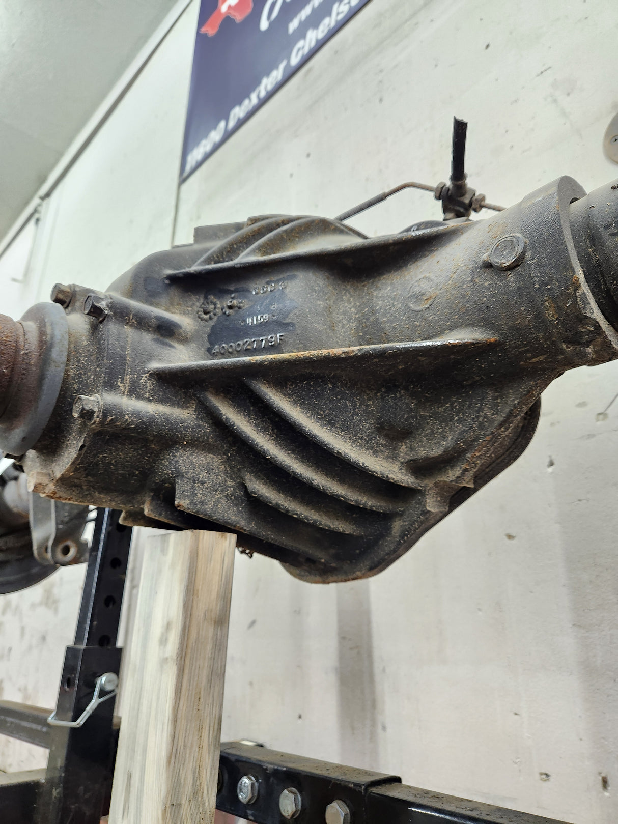 2001-2007 Chevrolet Silverado / GMC Sierra 2500 3500 HD Rear Axle 4.10 10.5"