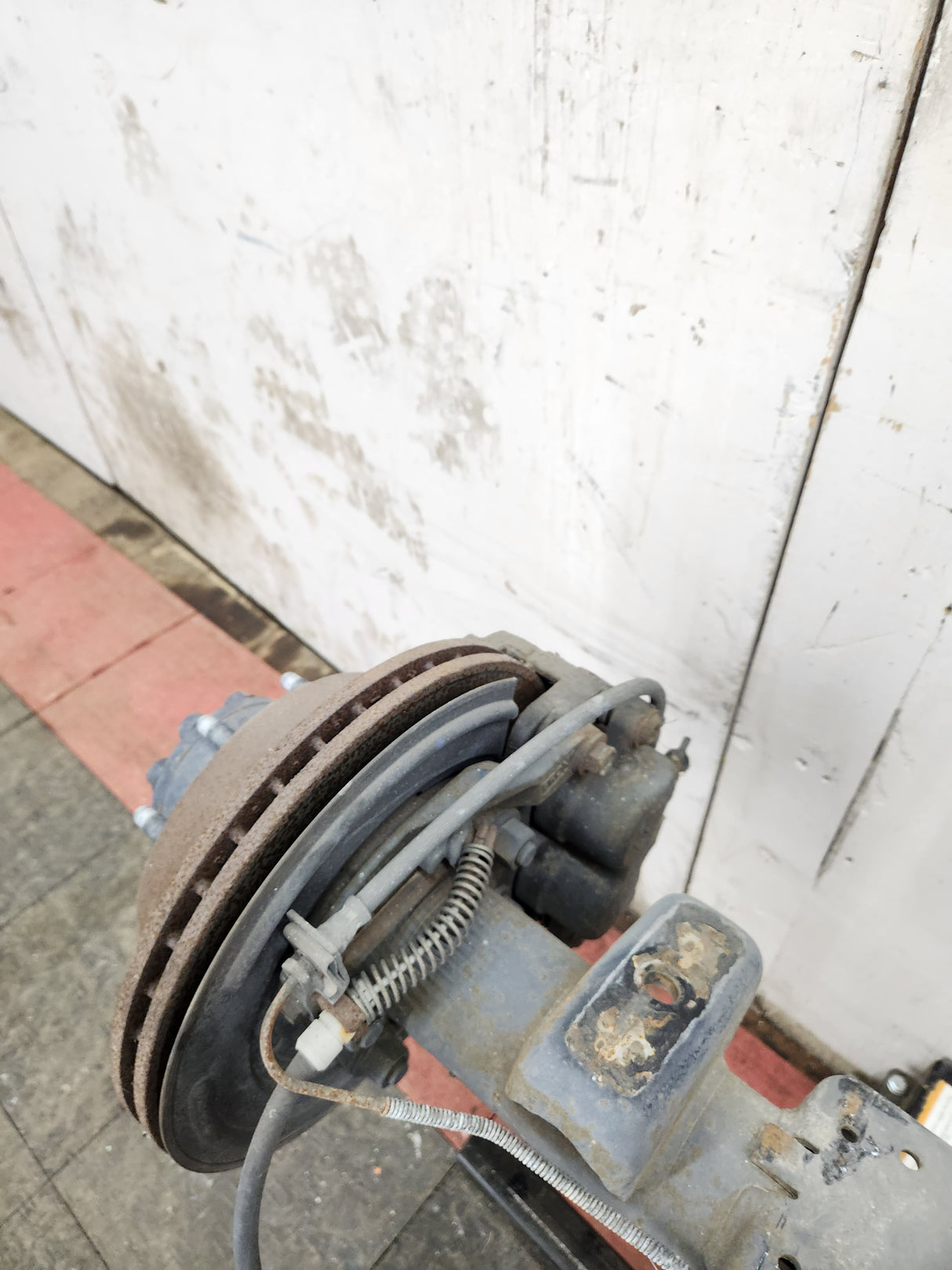 2001-2007 Chevrolet Silverado / GMC Sierra 2500 3500 HD Rear Axle 4.10 10.5"