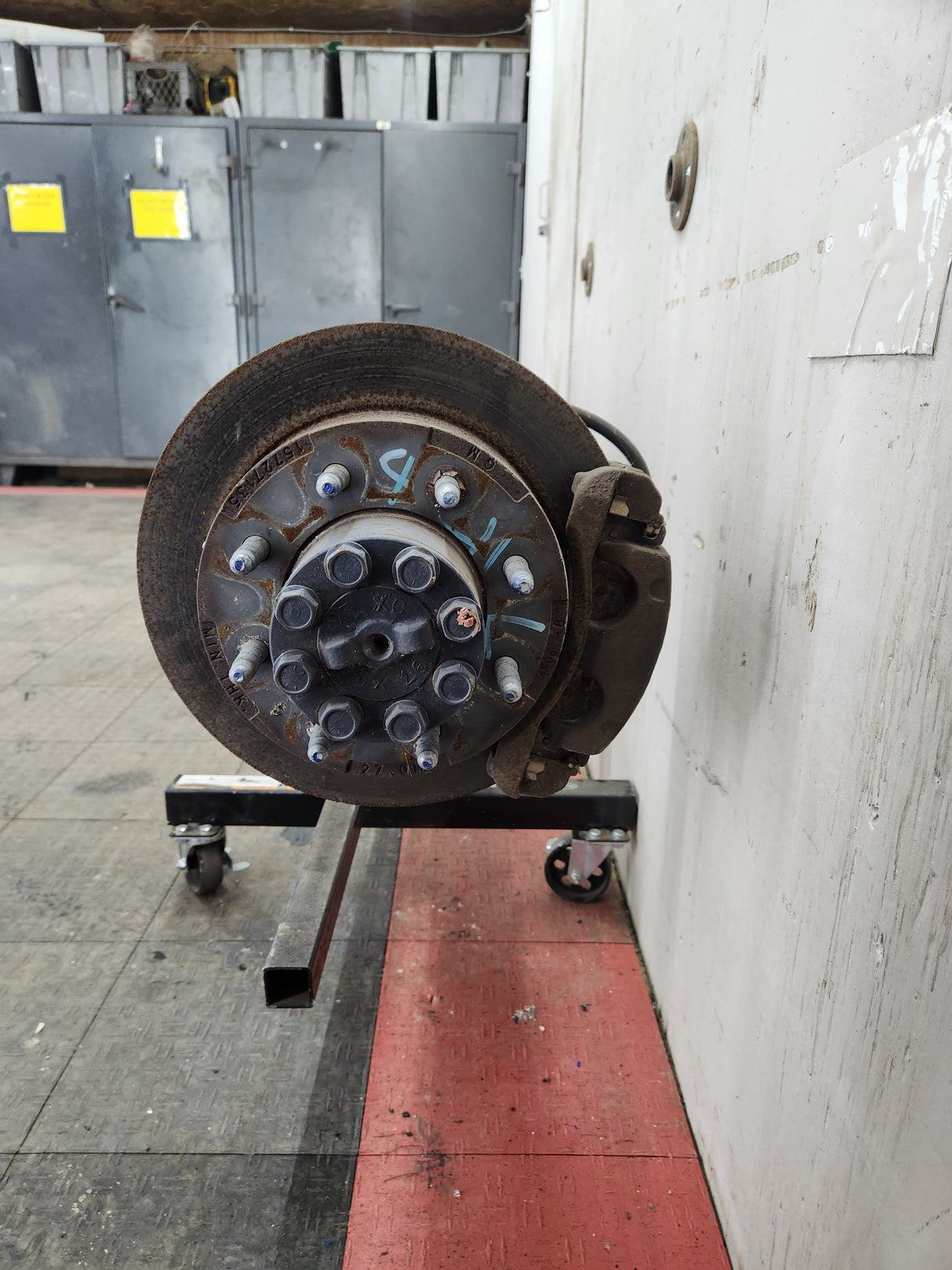 2001-2007 Chevrolet Silverado / GMC Sierra 2500 3500 HD Rear Axle 4.10 10.5"