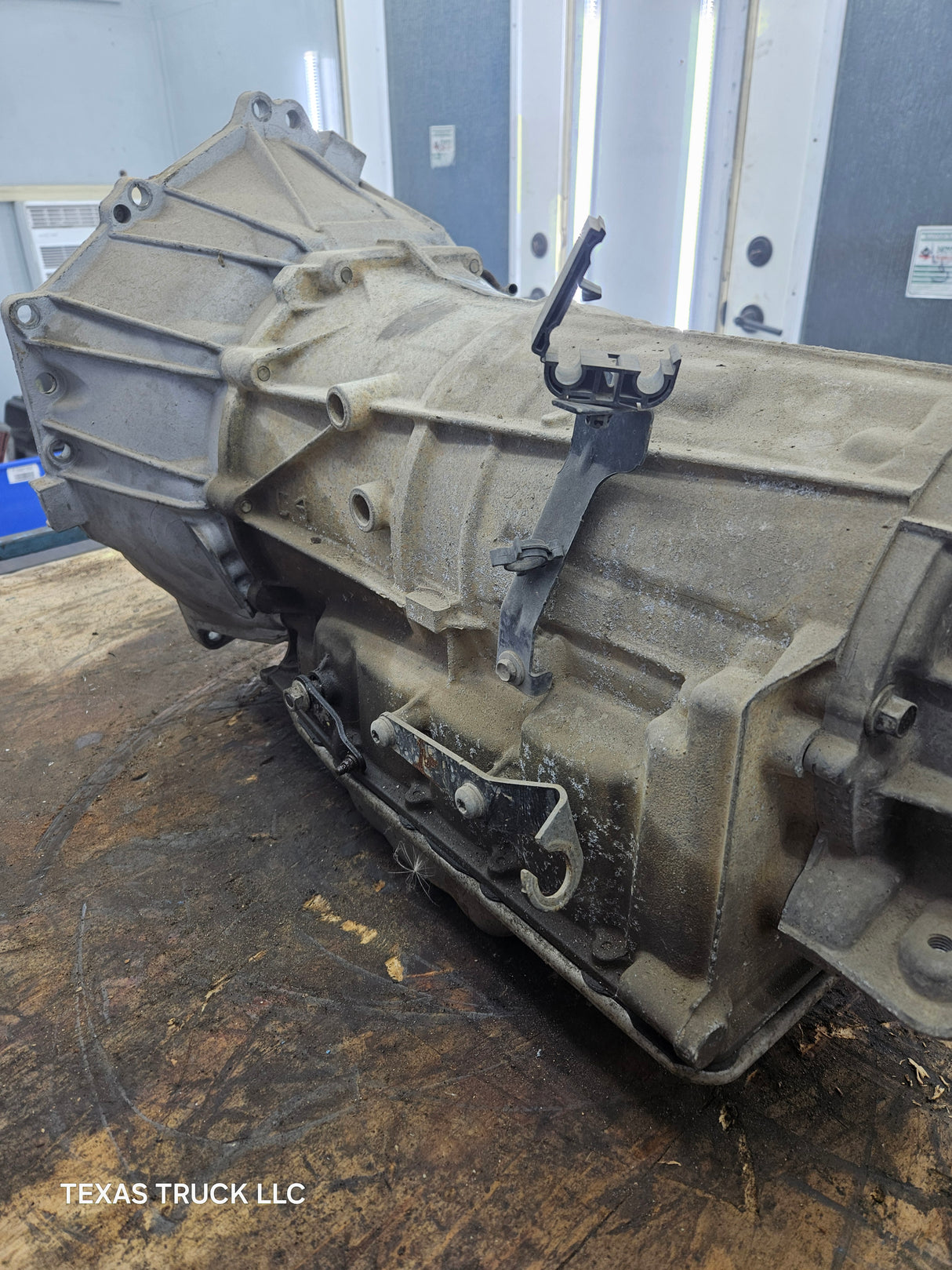 2013 Chevrolet Silverado GMC Sierra 1500 6L-80 TRANSMISSION 6 SPD 4wd