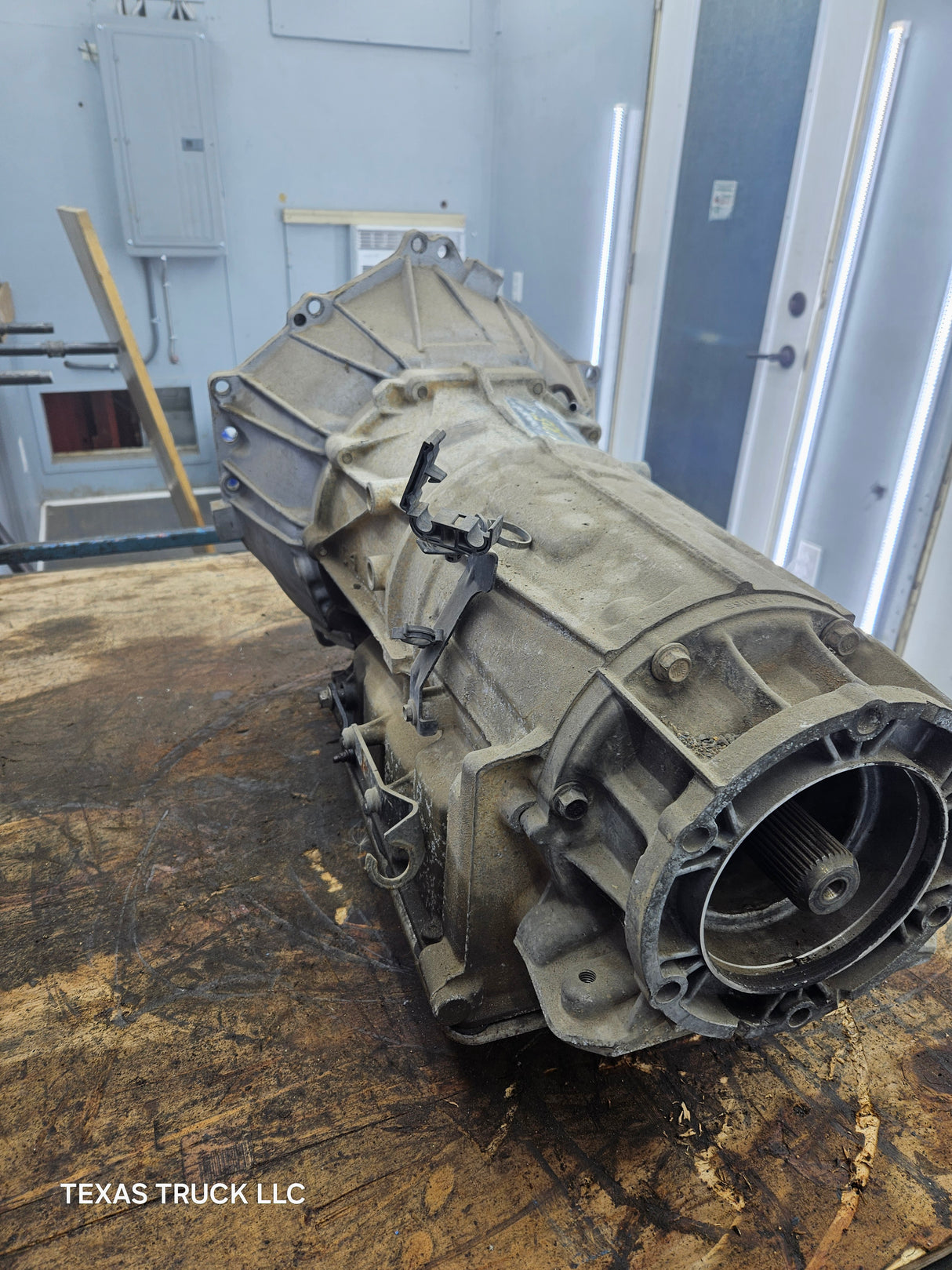 2013 Chevrolet Silverado GMC Sierra 1500 6L-80 TRANSMISSION 6 SPD 4wd