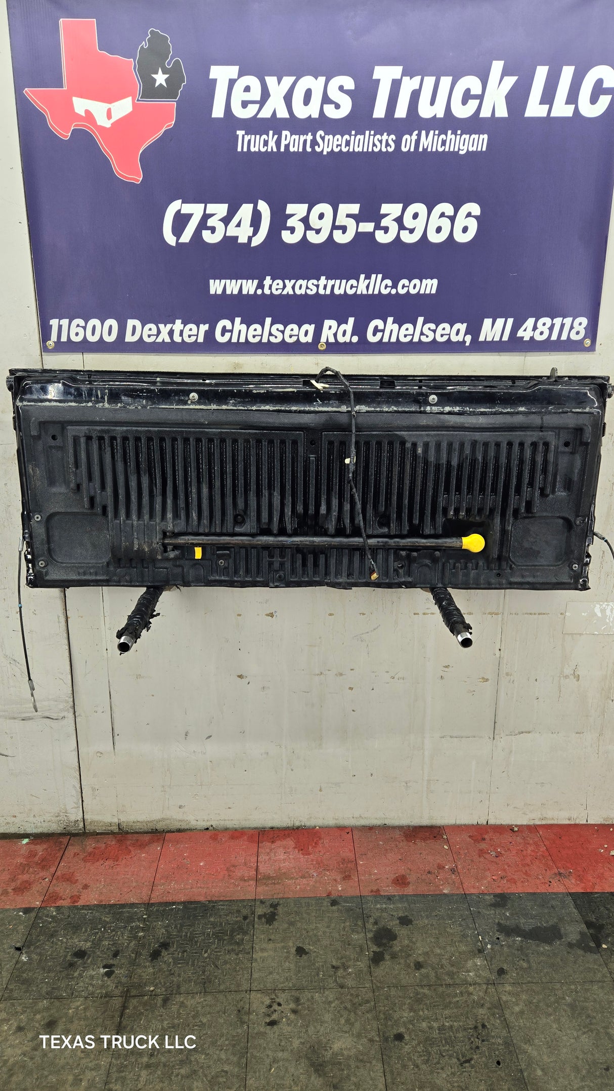 2008-2016 Ford Super Duty Platinum Tailgate F250 F350 F450 F550 W/Step